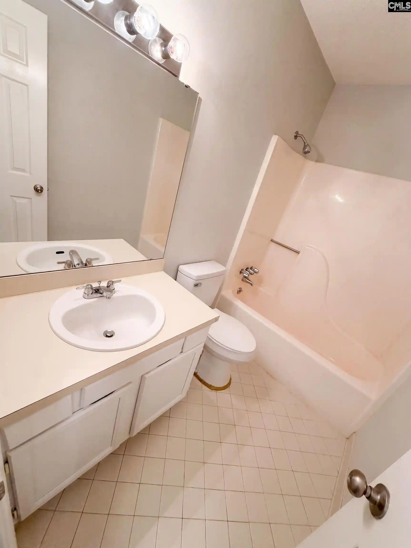 Photo 3 of Single family home for sale at 13 Stanford Ridge, Irmo, SC 29063 | MLS# 641915 | Listing updated on 2026-10-05