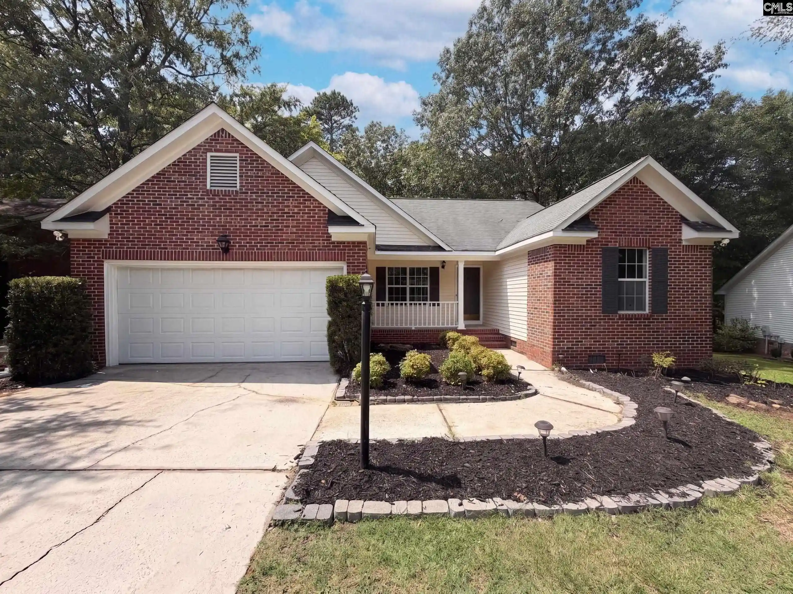 Photo 1 of Single family home for sale at 21 Glenhawk, Irmo, SC 29063 | MLS# 641918 | Listing updated on 2026-08-29