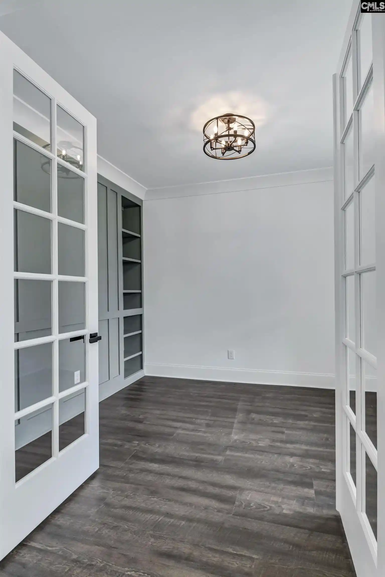 Photo 3 of Single family home for sale at 4208 Devine, Columbia, SC 29205 | MLS# 641928 | Listing updated on 2026-09-10