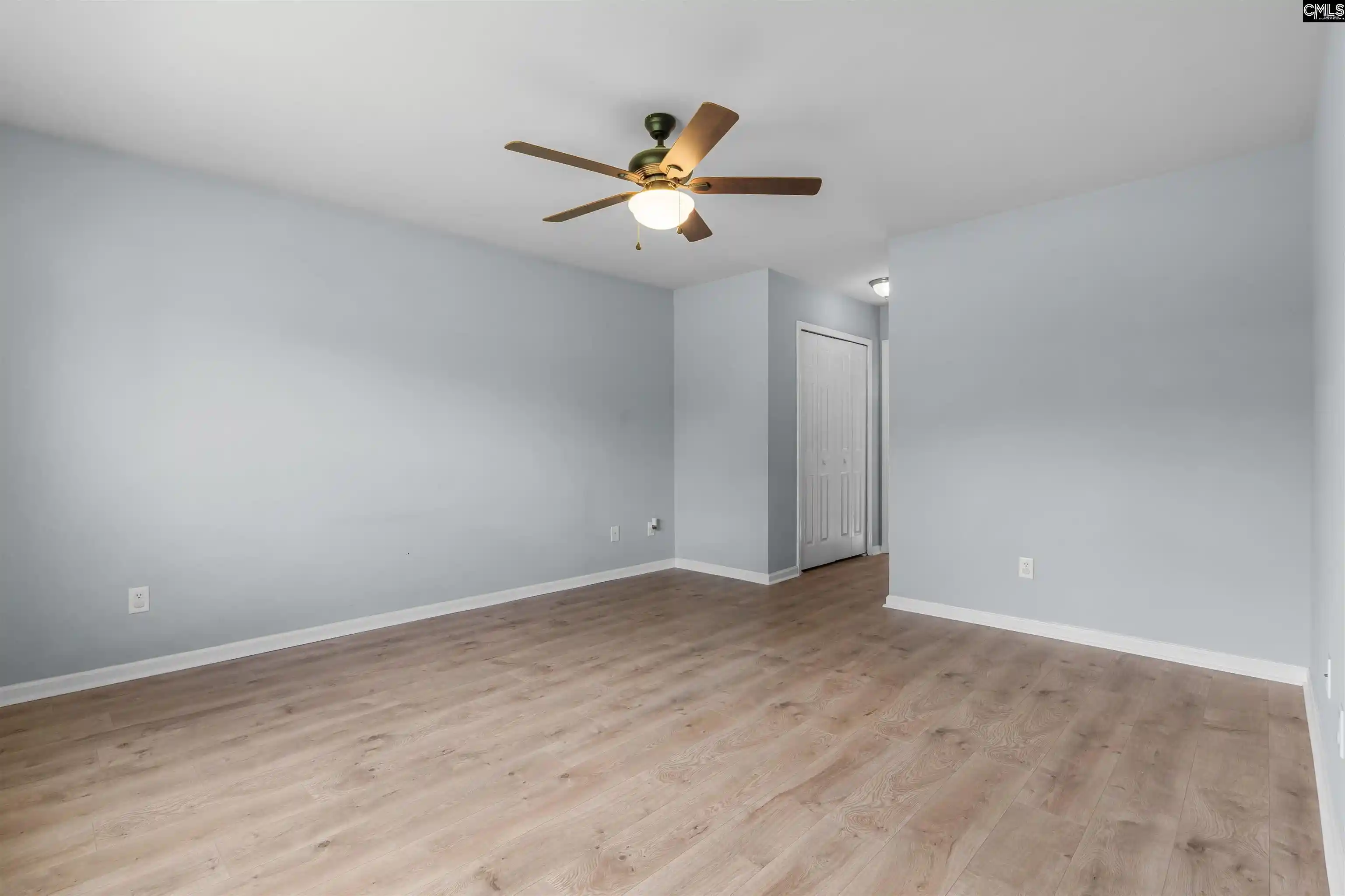 Photo 4 of Single family home for sale at 557 Rusting Oak Dr, Columbia, SC 29209 | MLS# 641988 | Listing updated on 2026-10-14