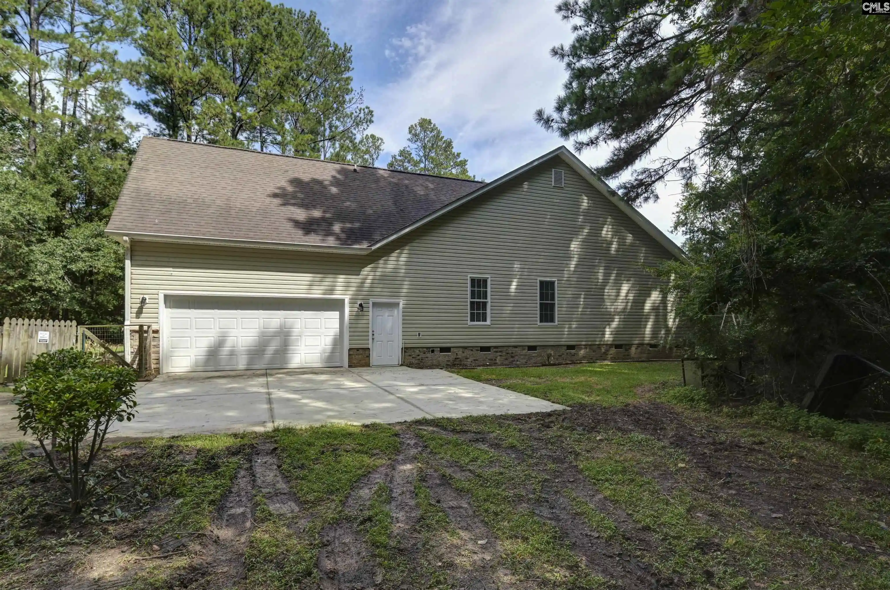 Photo 2 of Single family home for sale at 2051 Derrick Holw, Leesville, SC 29070 | MLS# 642006 | Listing updated on 2026-09-04