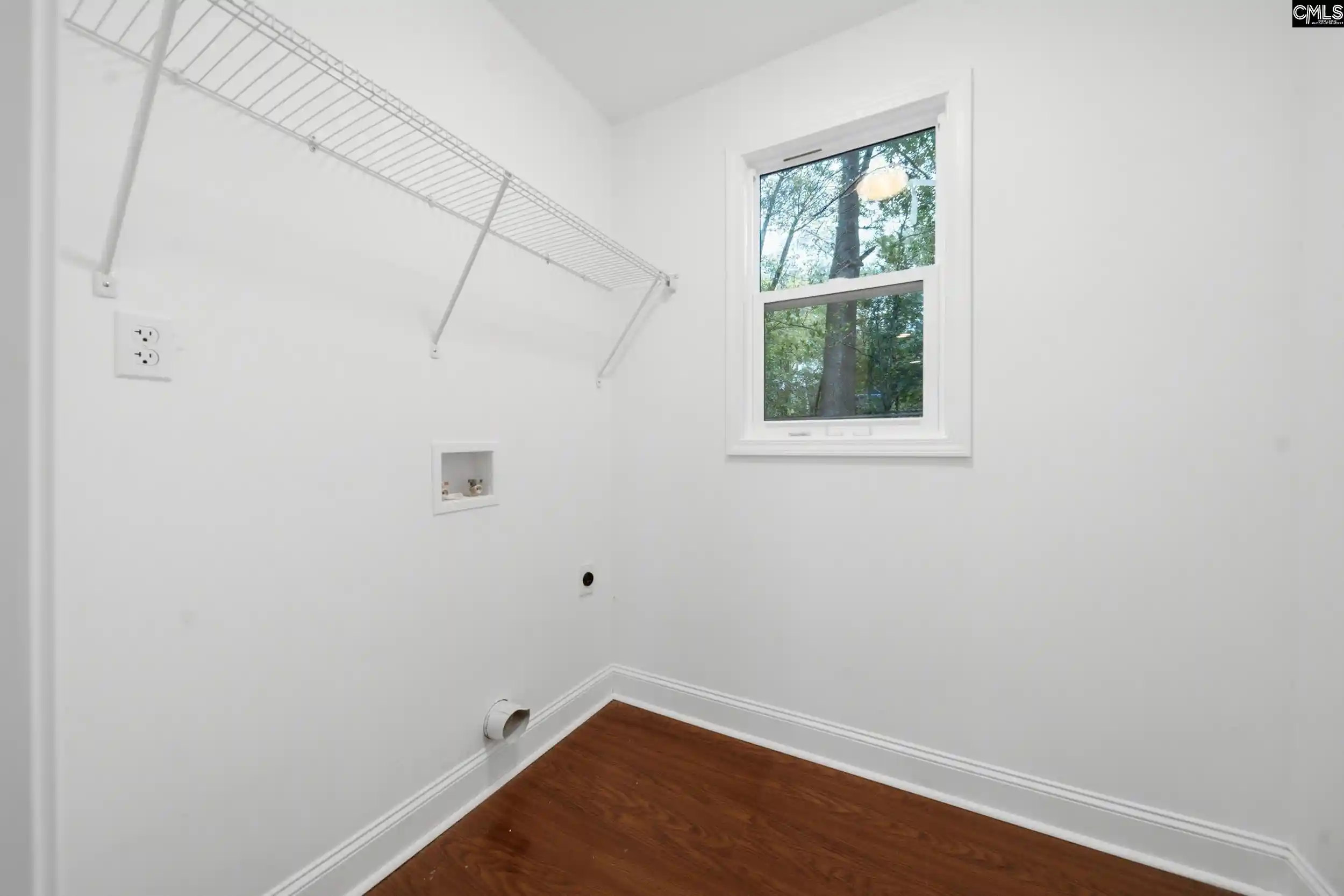 Photo 4 of Single family home for sale at 505 Abraham, Columbia, SC 29203 | MLS# 642013 | Listing updated on 2026-09-11