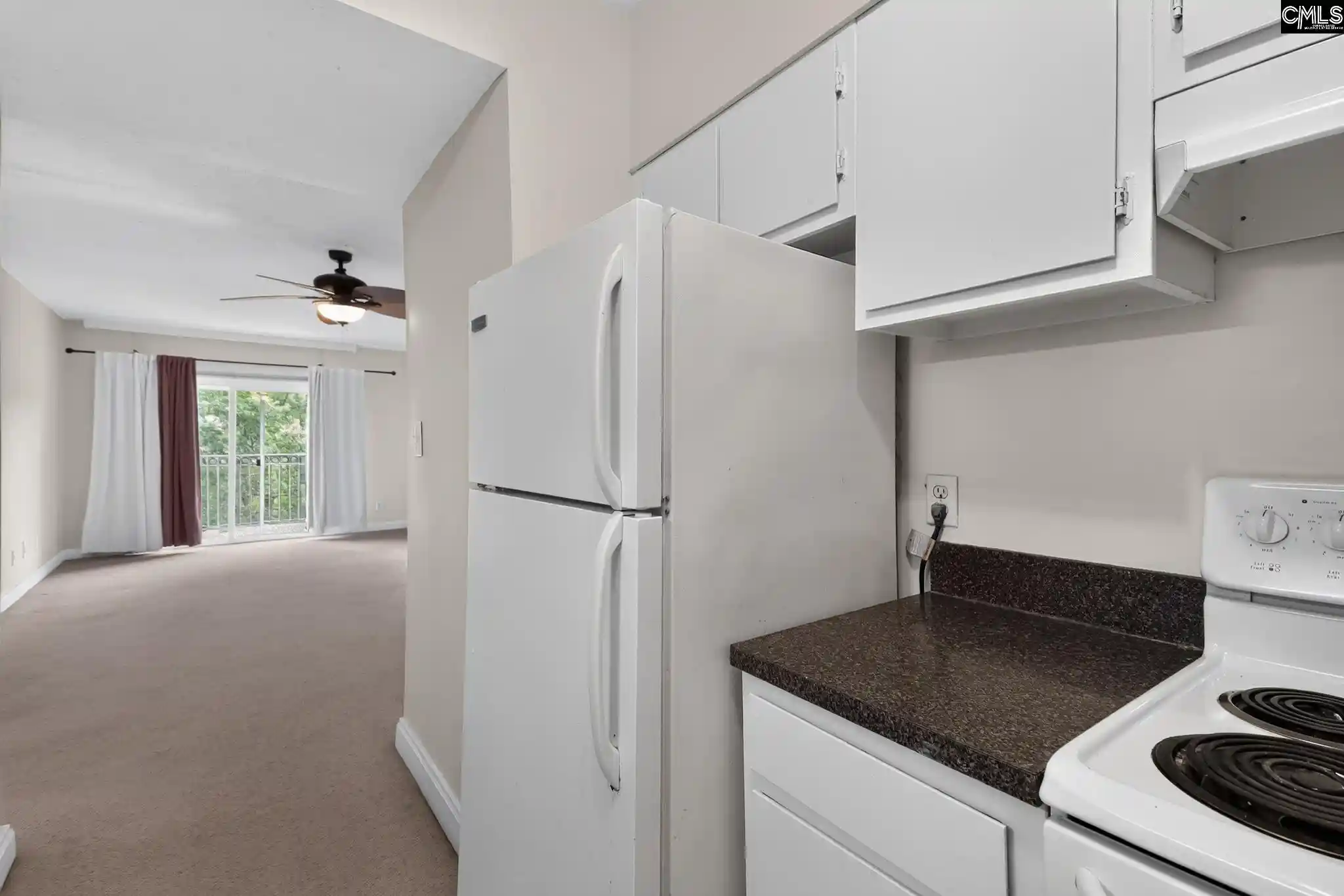 Listing Photo 5 - Condo for sale in building located at 619 King, Columbia, SC 29205 - Unit #402