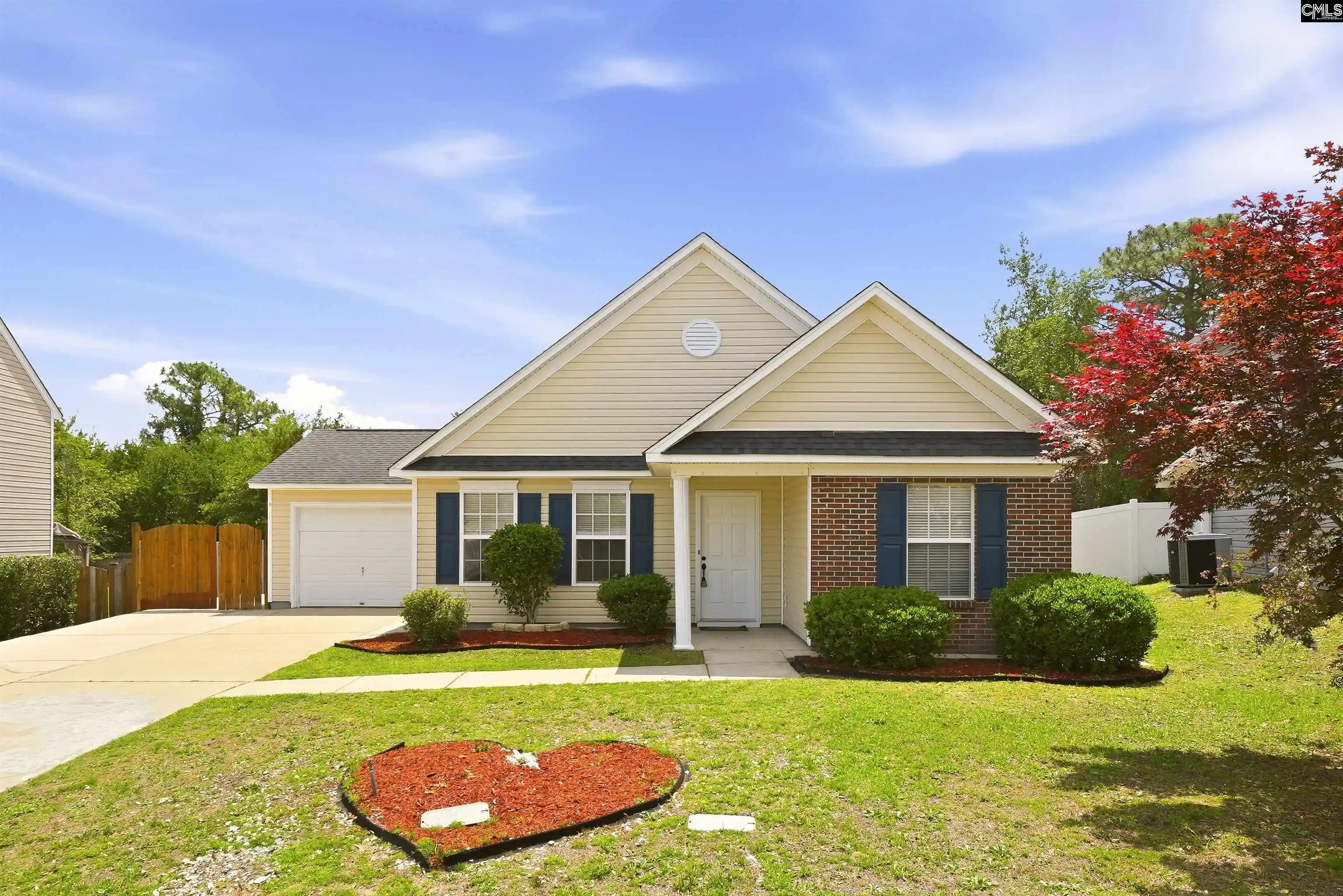 Photo 1 of Single family home for sale at 131 Hunters Ml, West Columbia, SC 29170 | MLS# 642064 | Listing updated on 2026-09-03