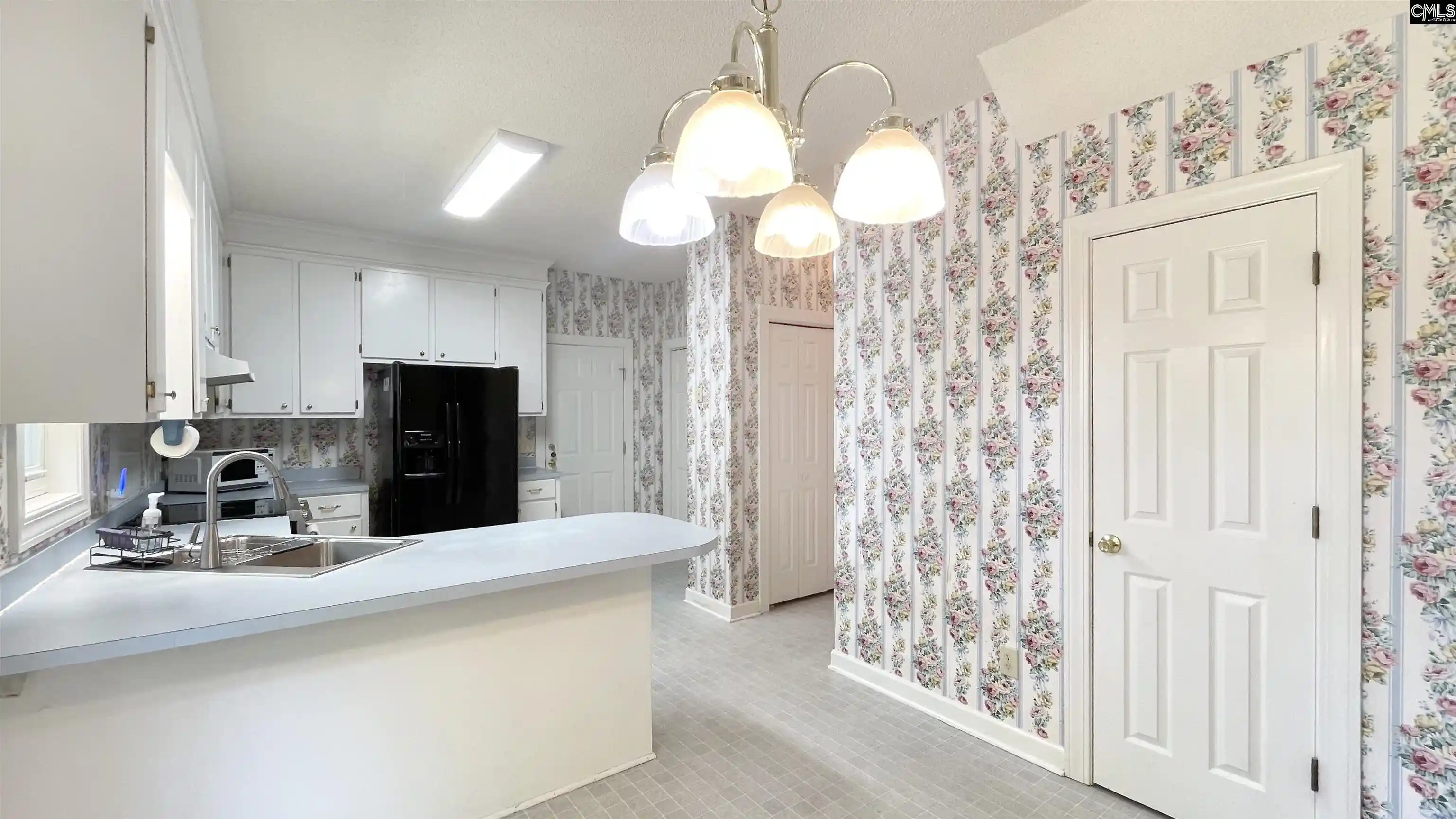 Photo 3 of Single family home for sale at 143 King Charles, Columbia, SC 29209 | MLS# 642122 | Listing updated on 2026-09-01