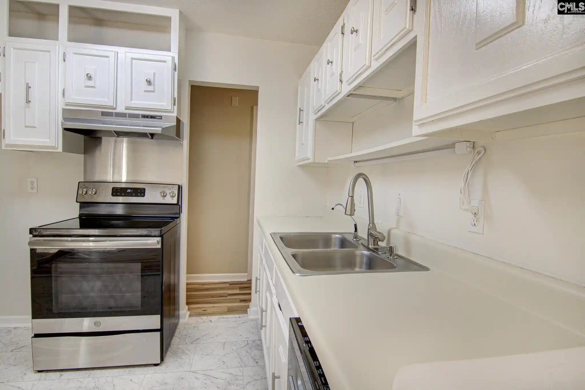 Photo 2 of Single family home for sale at 9 Coulter, Wedgefield, SC 29168 | MLS# 642126 | Listing updated on 2026-09-01