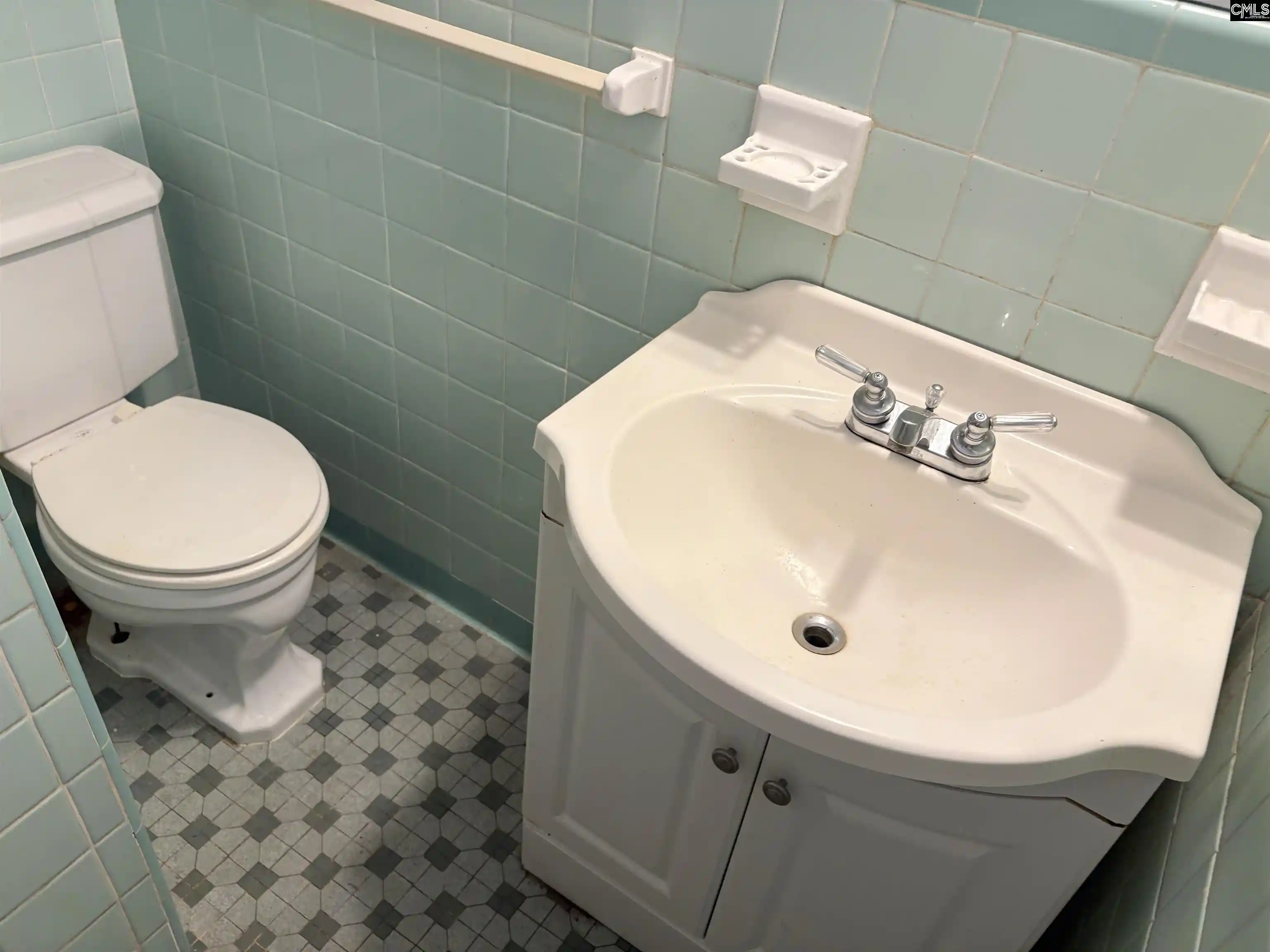 Photo 3 of Single family home for sale at 1821 Luster, Columbia, SC 29210 | MLS# 642203 | Listing updated on 2026-09-03