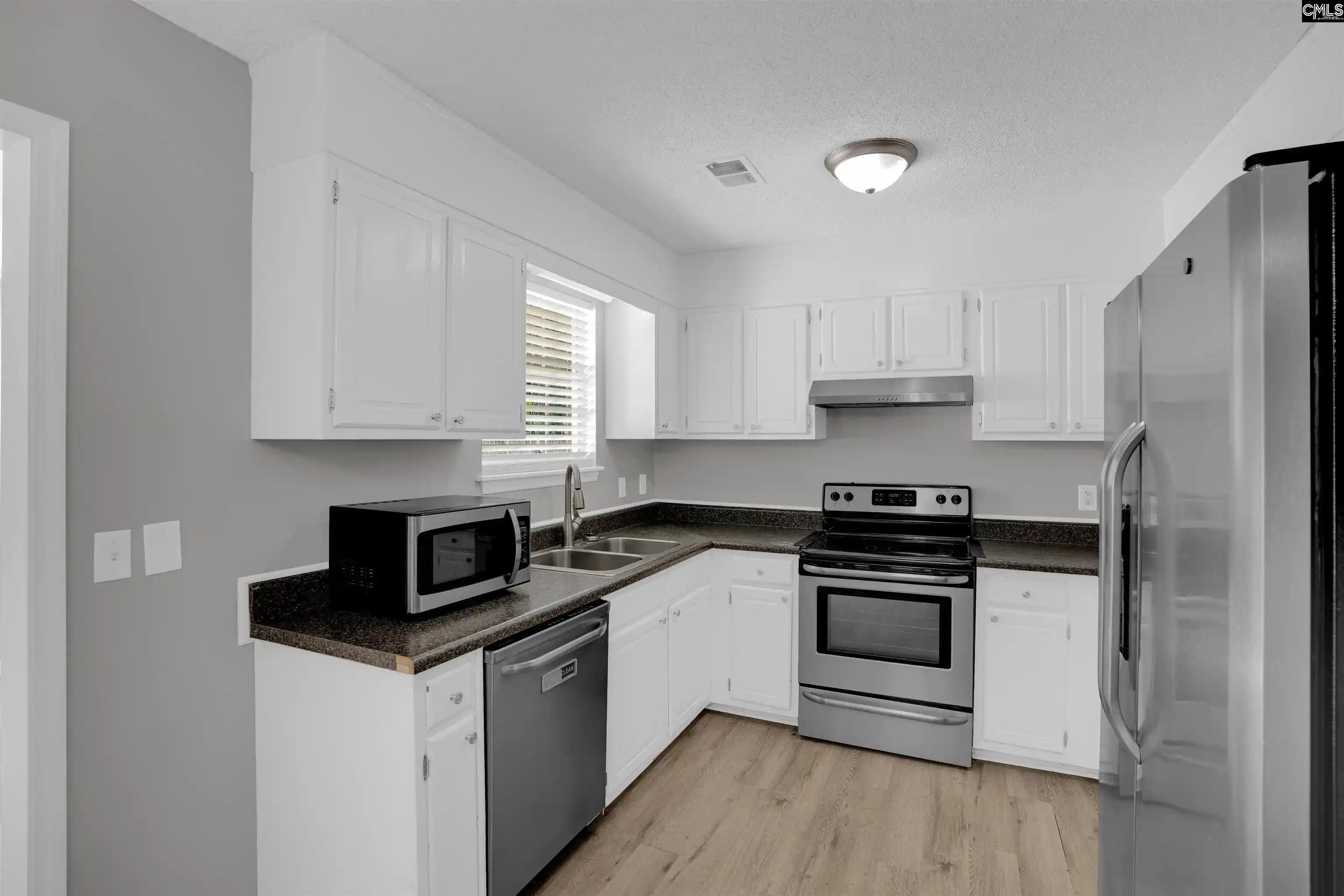 Photo 3 of Single family home for sale at 1131 Chadford, Irmo, SC 29063 | MLS# 642204 | Listing updated on 2026-09-02