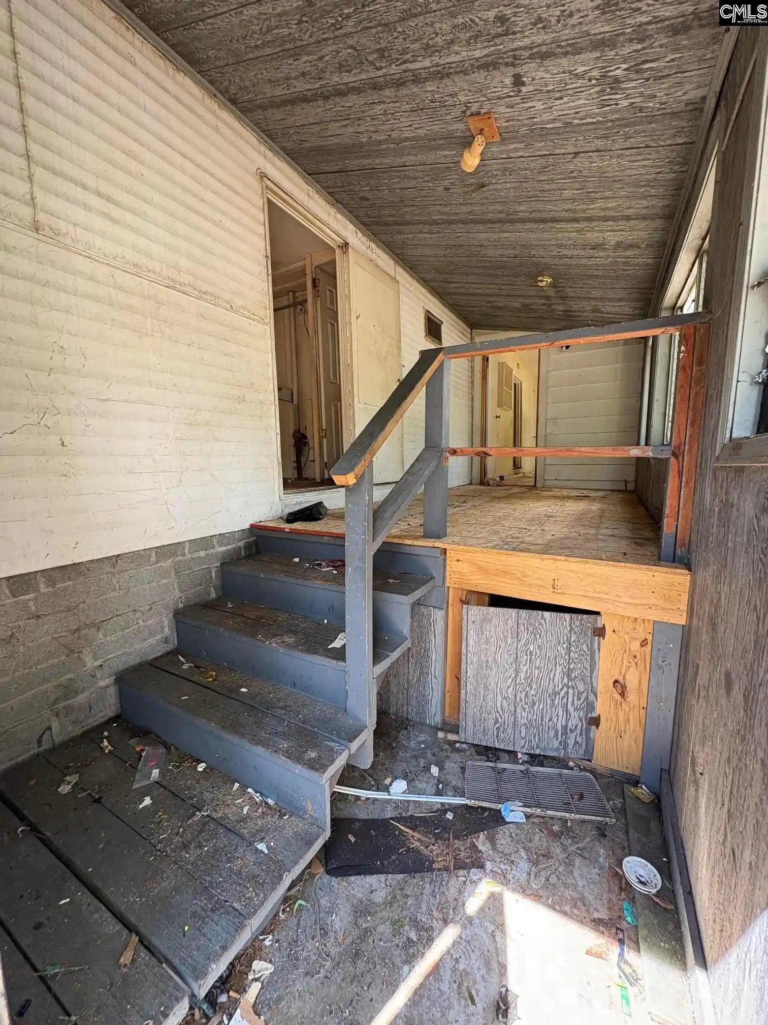 Photo 2 of Manufactured home for sale at 1331 Head St, Columbia, SC 29204 | MLS# 642215 | Listing updated on 2026-09-07