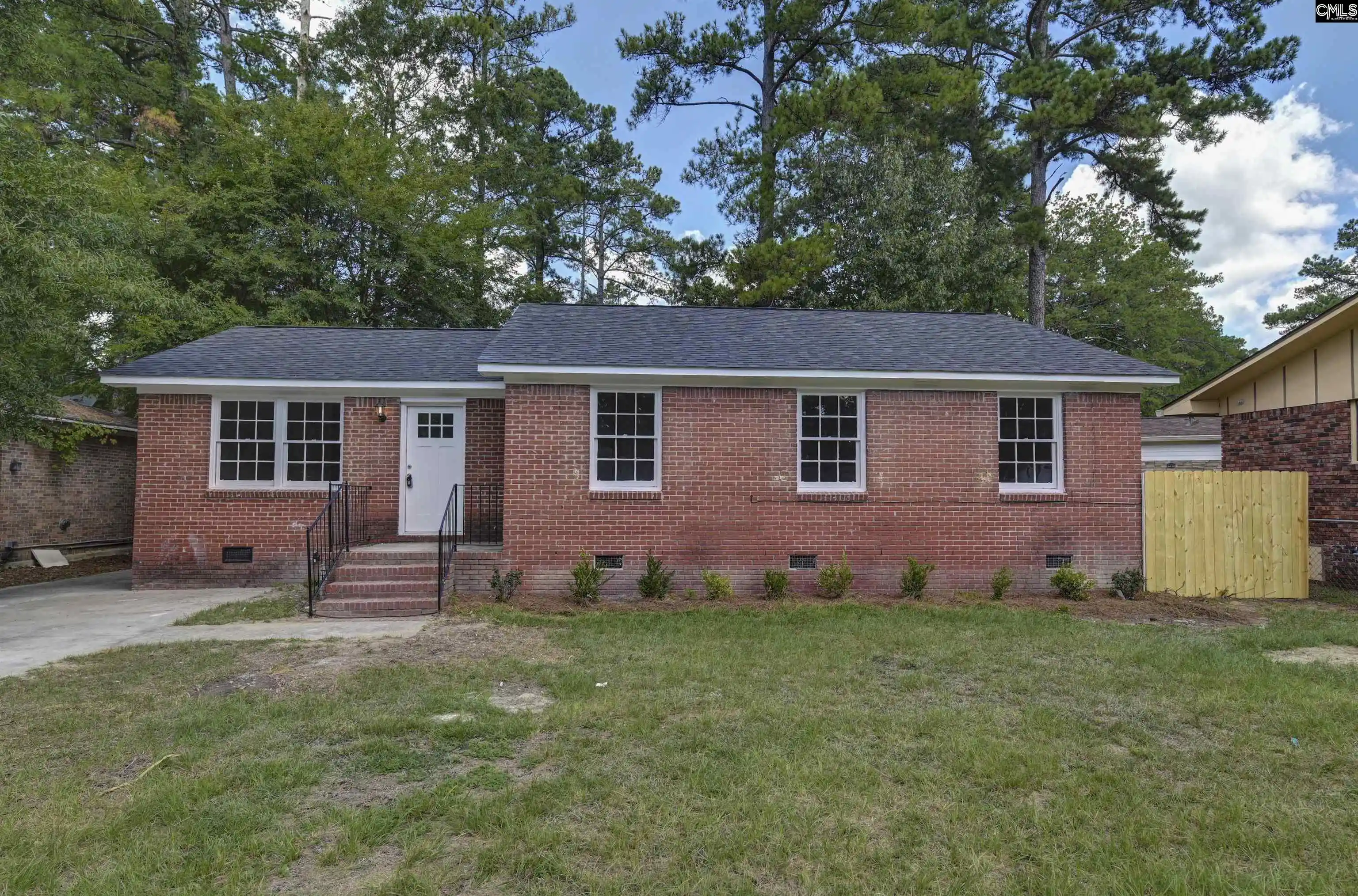 Photo 1 of Single family home for sale at 1025 Haverford, Columbia, SC 29203 | MLS# 642250 | Listing updated on 2026-09-03
