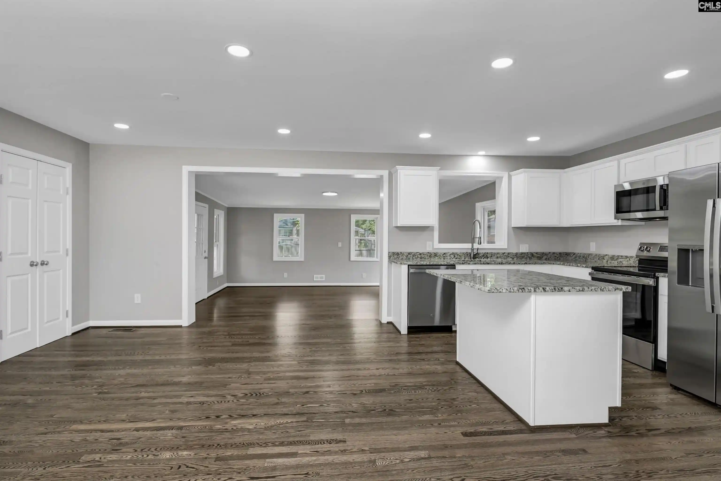 Photo 3 of Single family home for sale at 1025 Haverford, Columbia, SC 29203 | MLS# 642250 | Listing updated on 2026-09-03