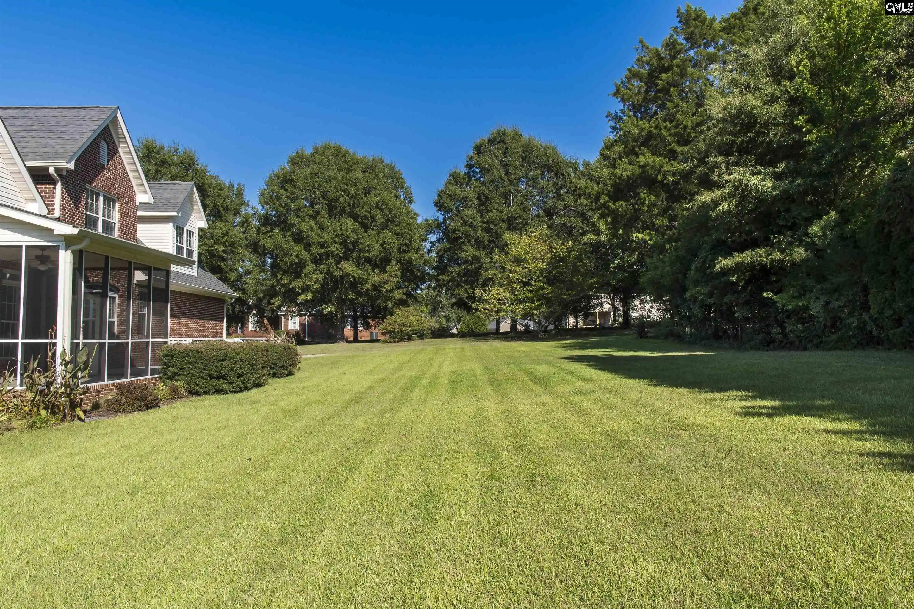 Photo 4 of Single family home for sale at 237 Bent Oak, Chapin, SC 29036 | MLS# 642251 | Listing updated on 2026-09-03