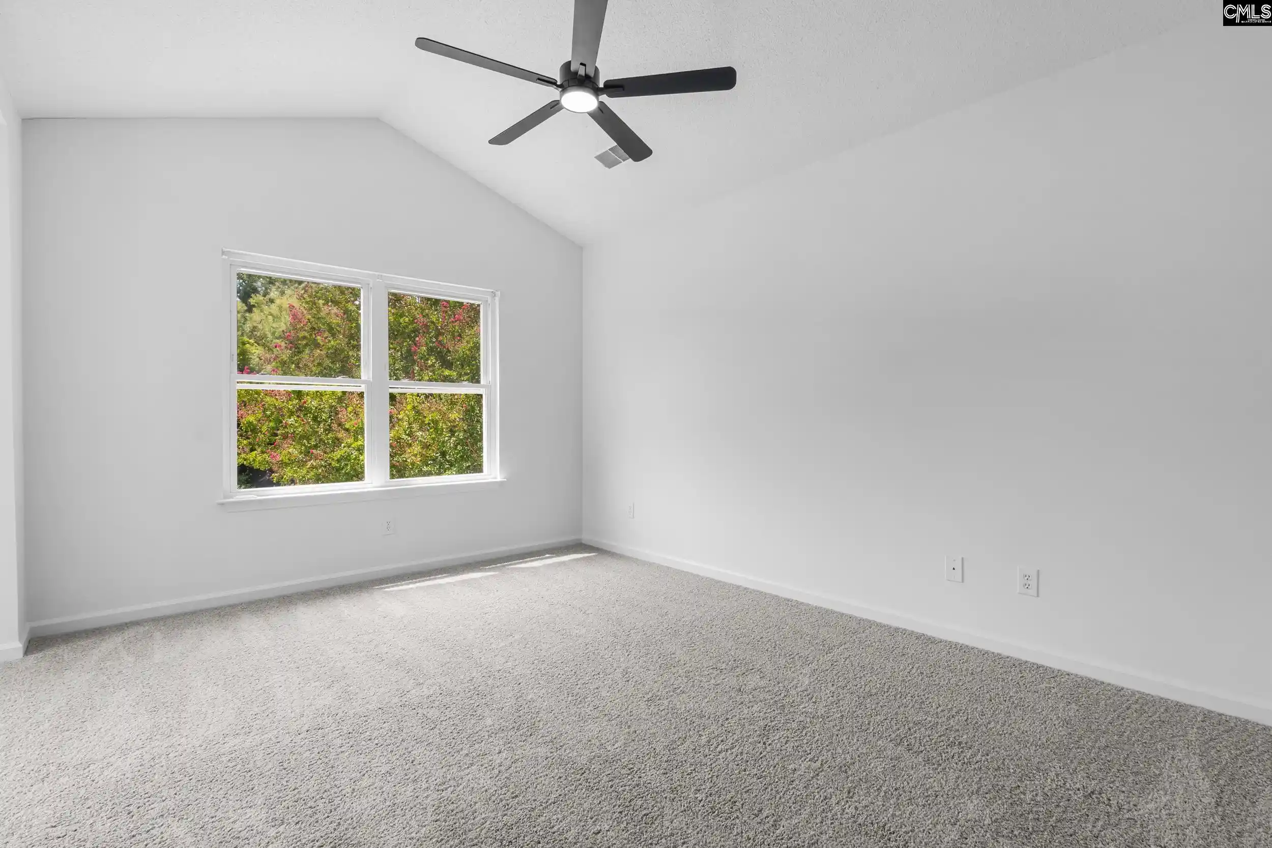 Photo 4 of Single family home for sale at 124 Caddis Crk, Irmo, SC 29063 | MLS# 642264 | Listing updated on 2026-09-03