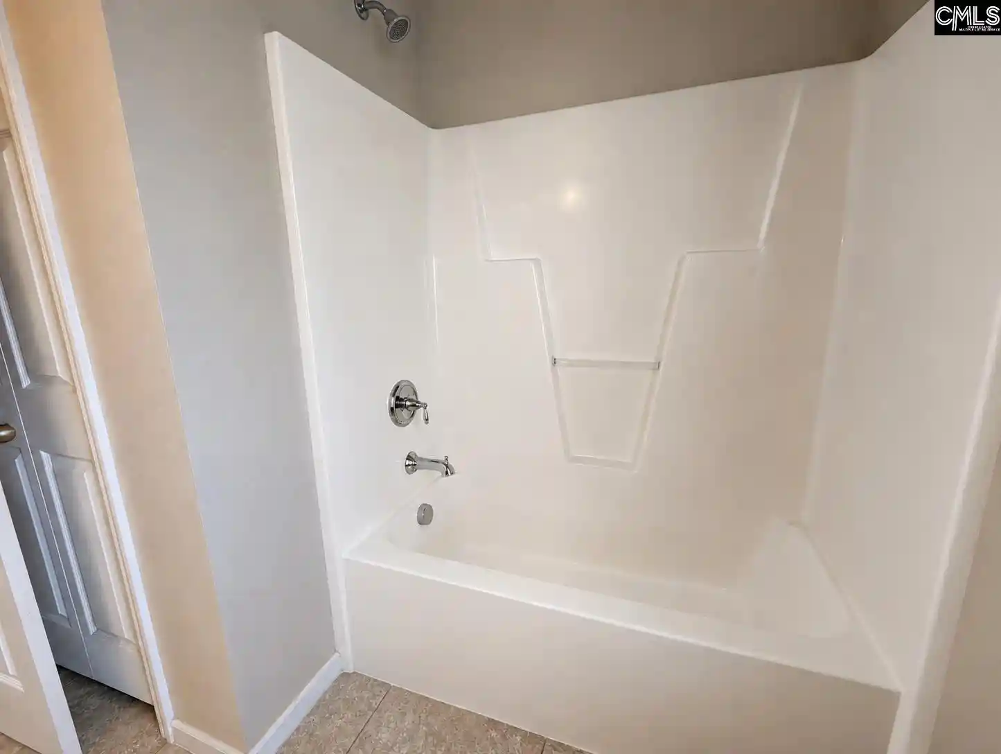 Photo 3 of Single family home for sale at 236 Fox Squirrel, Columbia, SC 29209 | MLS# 642273 | Listing updated on 2026-10-20