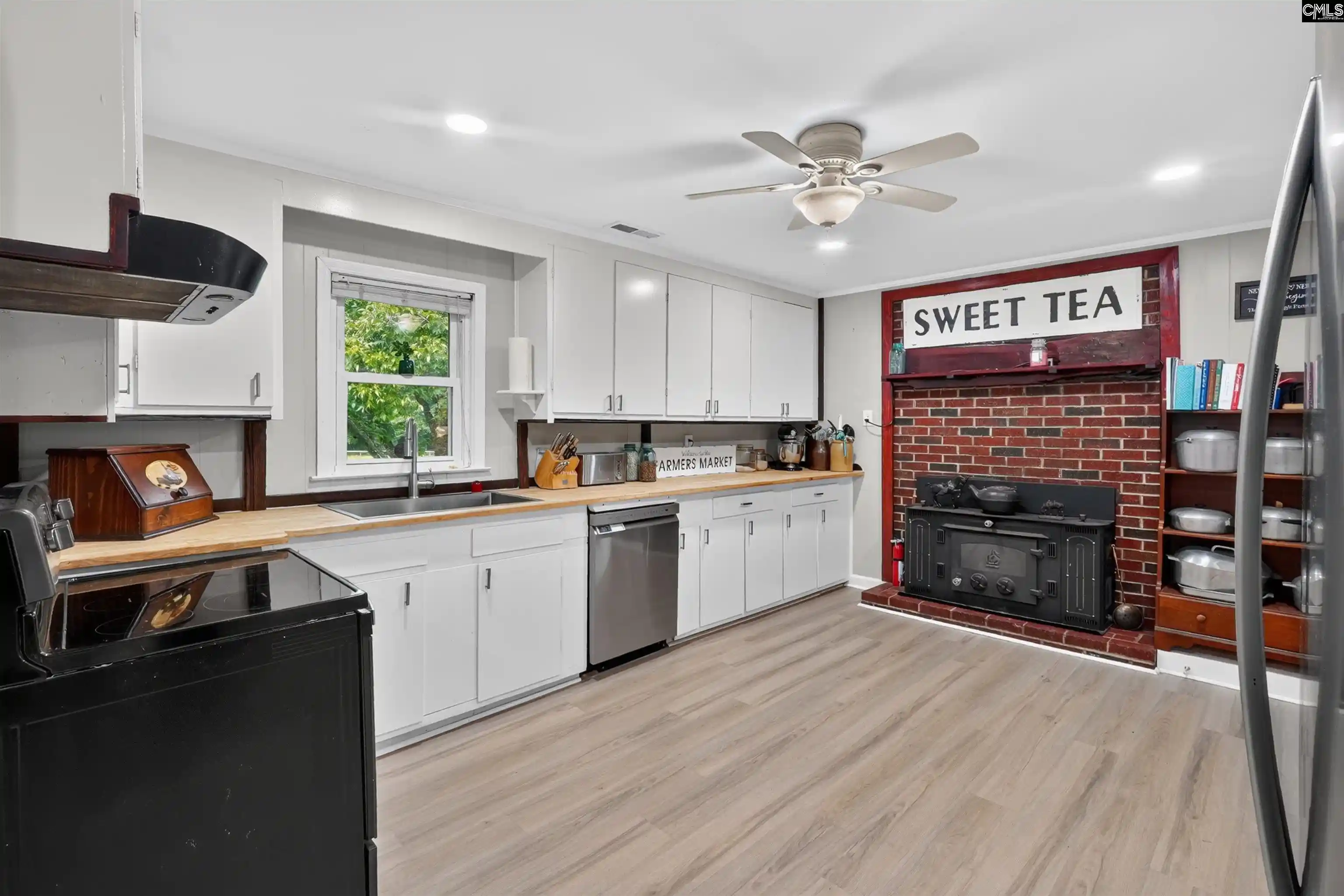 Photo 2 of Single family home for sale at 1996 Lucknow Rd, Camden, SC 29020 | MLS# 642300 | Listing updated on 2026-09-03