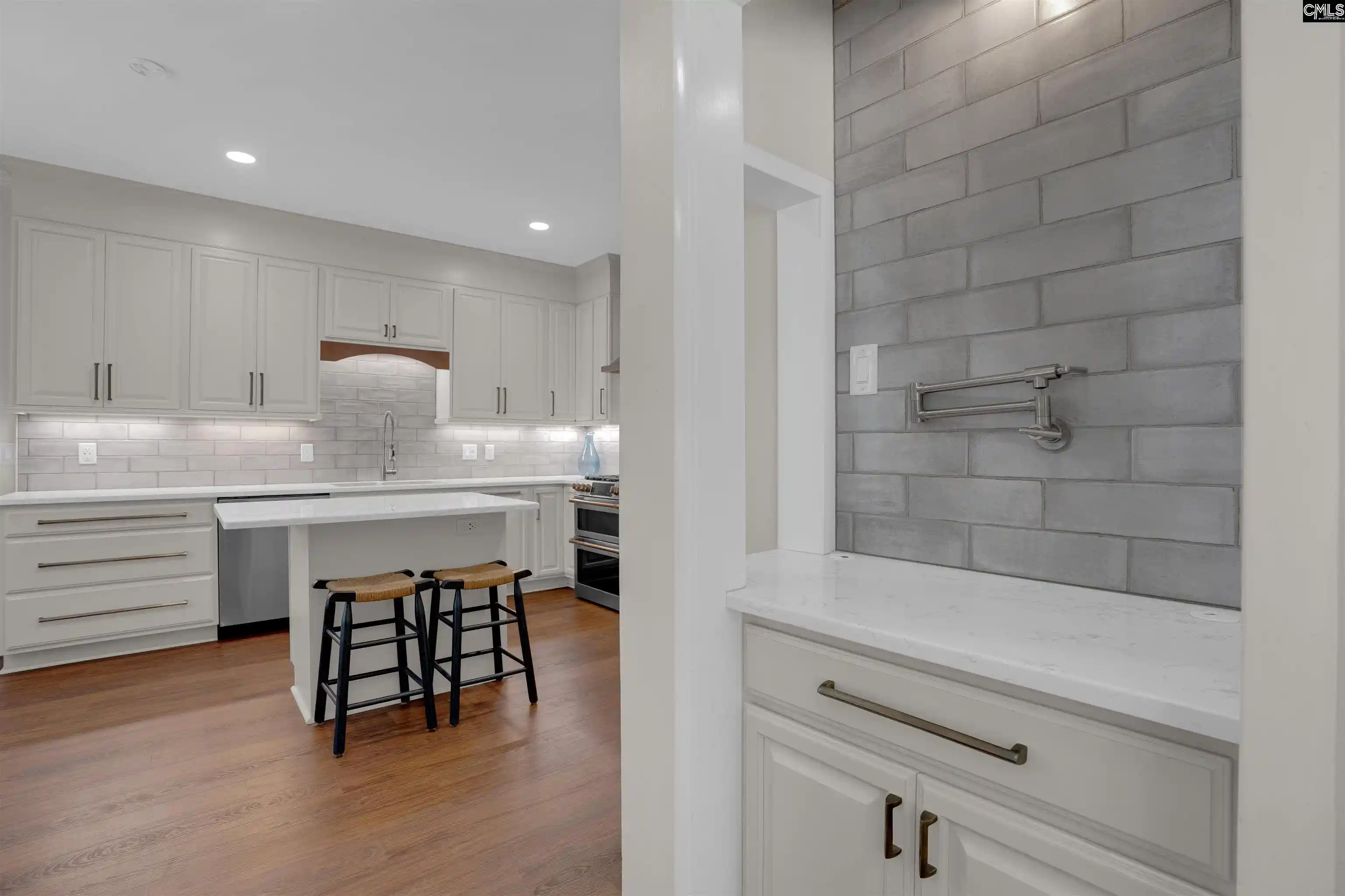 Photo 2 of Single family home for sale at 6108 Hampton Leas, Columbia, SC 29209 | MLS# 642376 | Listing updated on 2026-09-04