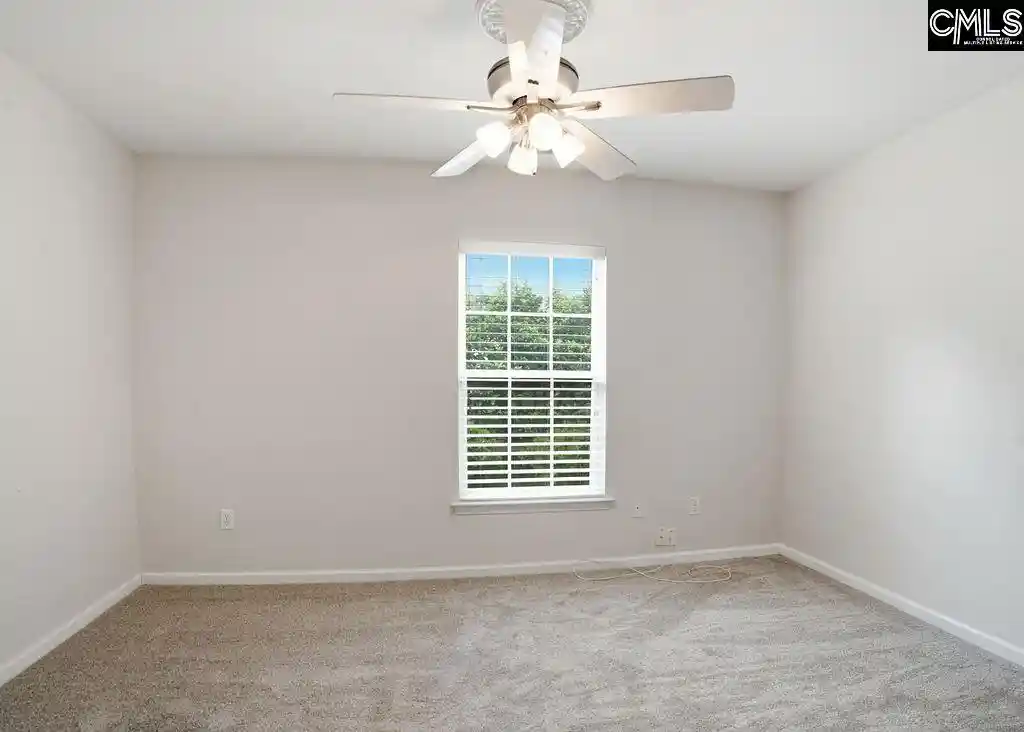 Photo 3 of Single family home for sale at 9 Saluda, Beaufort, SC 29906 | MLS# 642390 | Listing updated on 2026-09-04
