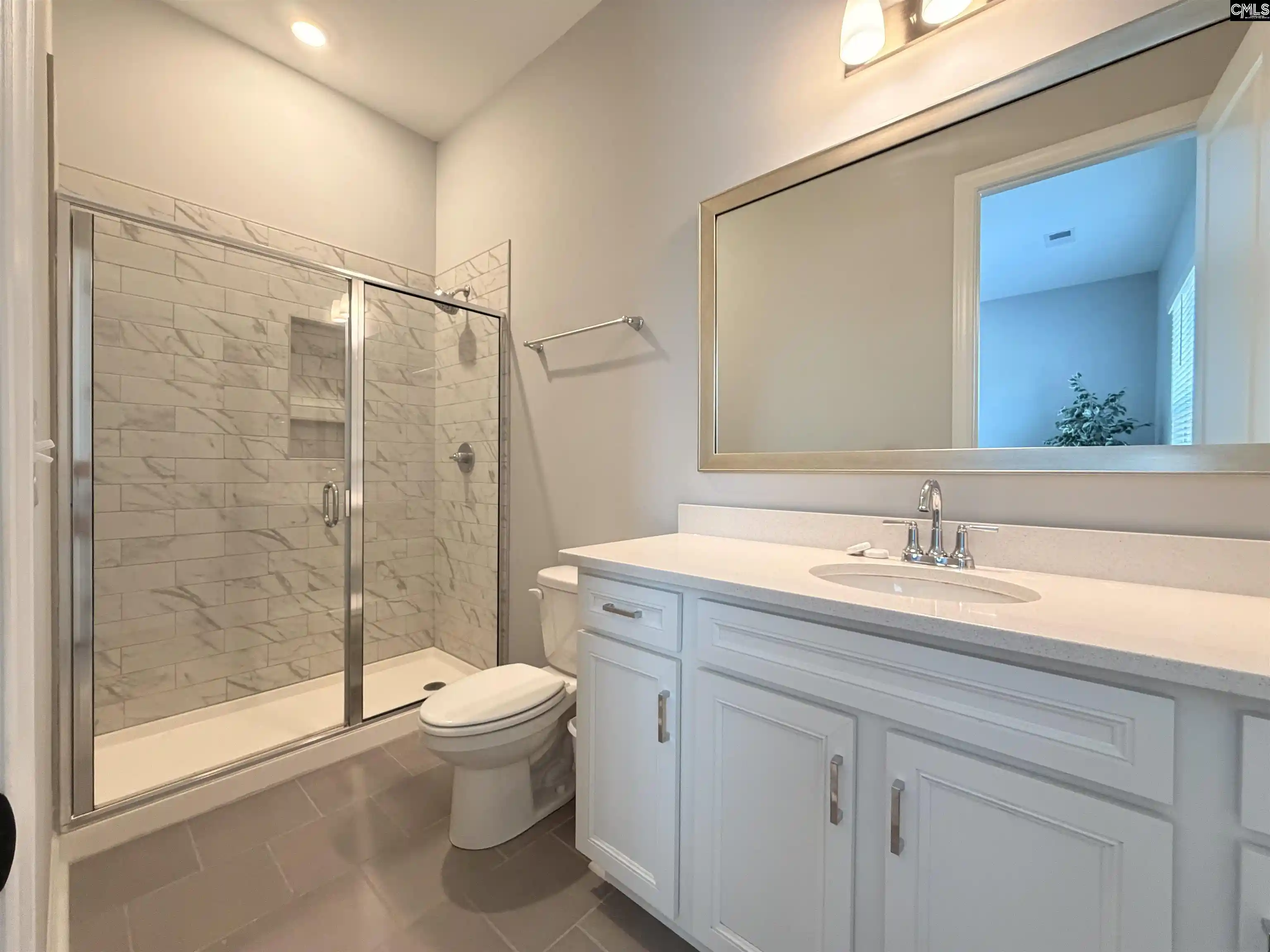 Photo 5 of Single family home for sale at 813 Sterling Castle, Lexington, SC 29072 | MLS# 642400 | Listing updated on 2026-09-04