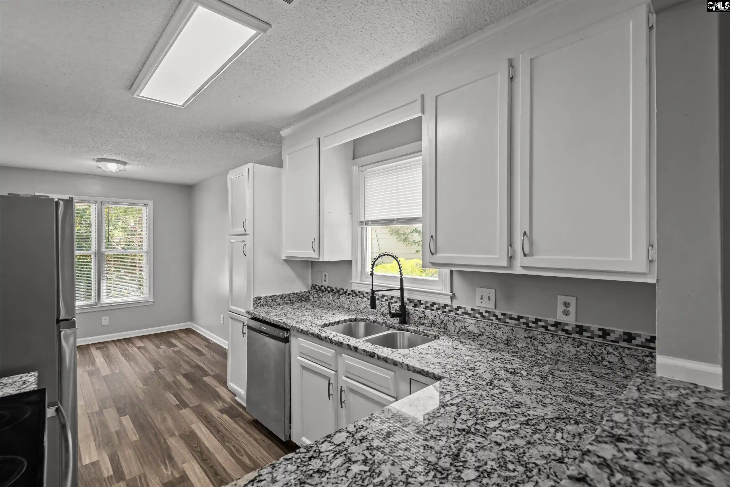Photo 2 of Townhouse for sale at 925 Ml Run, West Columbia, SC 29169 | MLS# 642428 | Listing updated on 2026-09-04