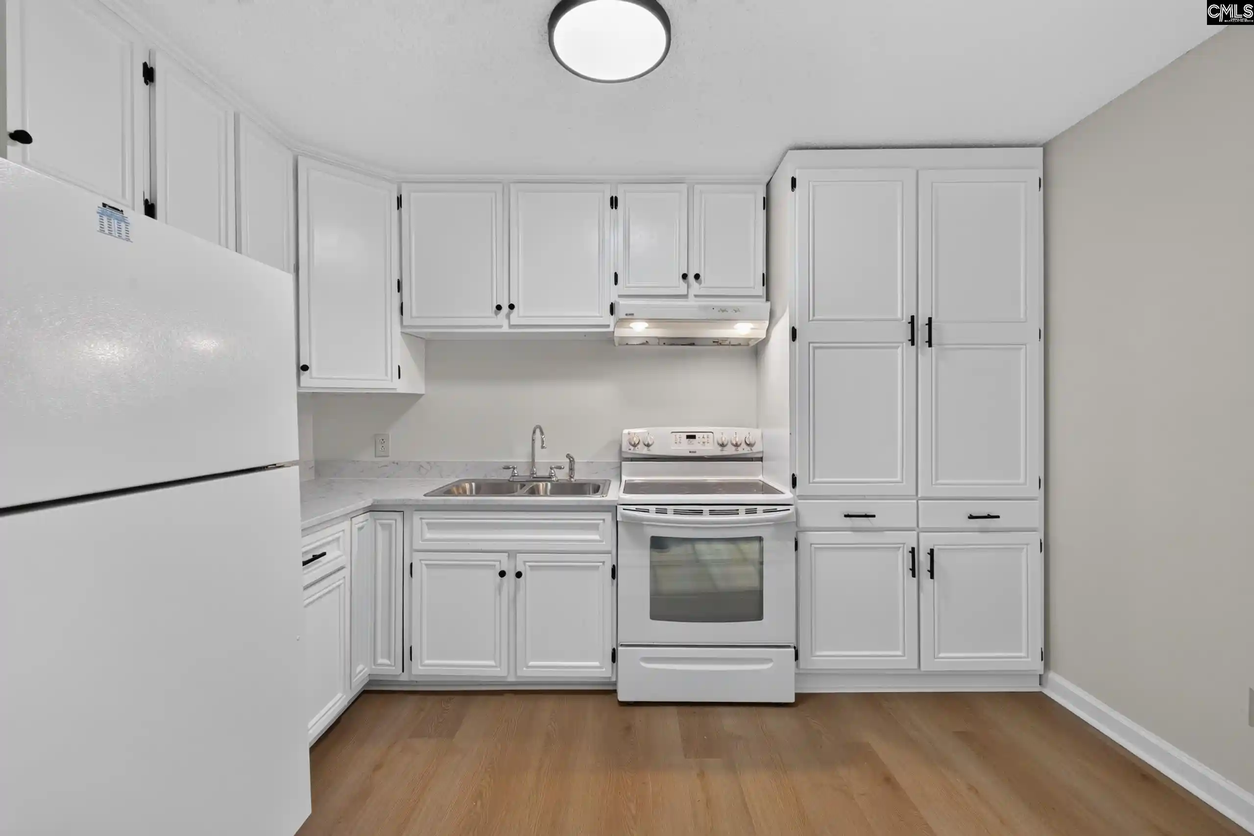 Photo 2 of Single family home for sale at 3901 Anwood, Columbia, SC 29209 | MLS# 642431 | Listing updated on 2026-09-04