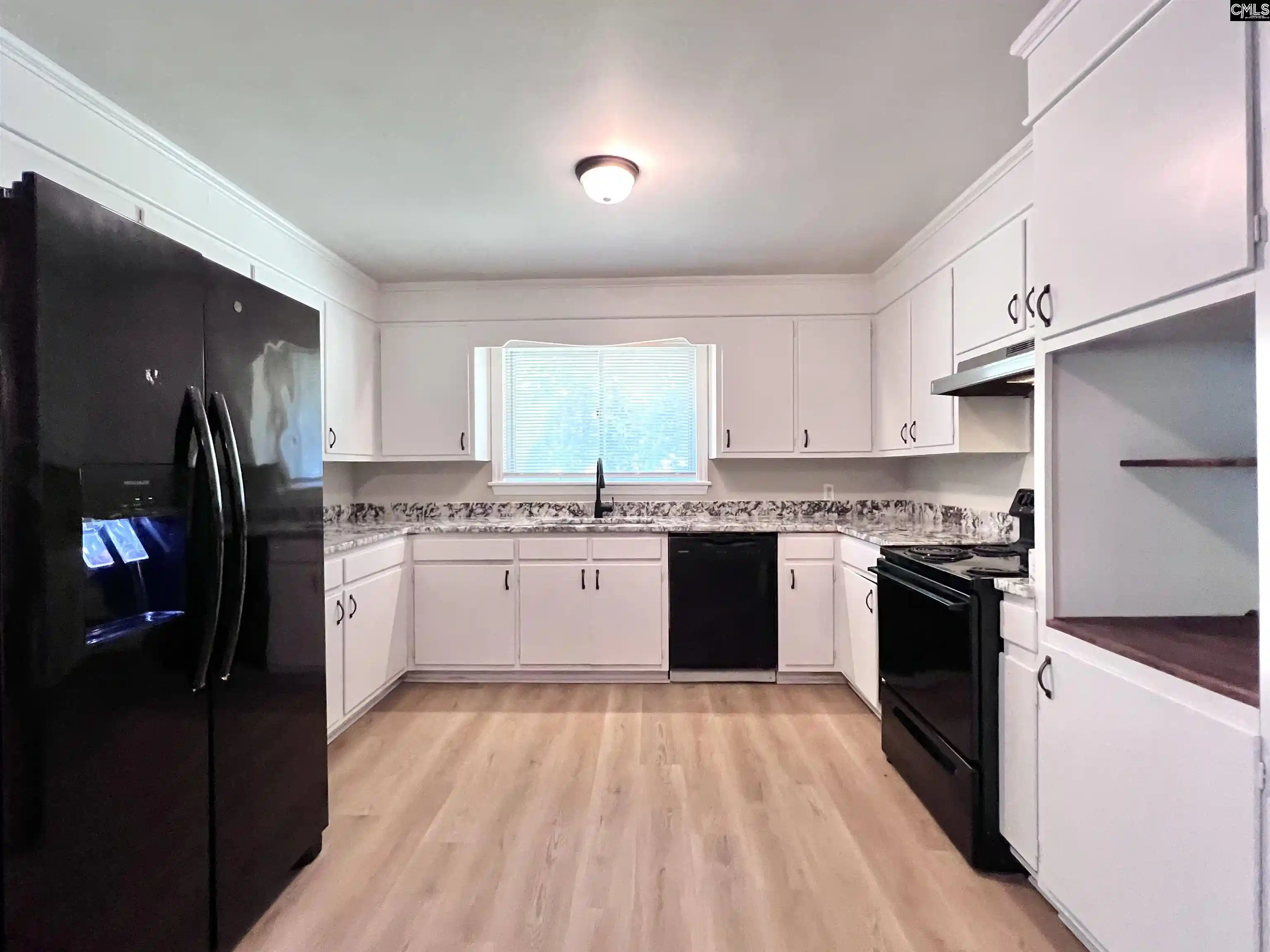 Photo 2 of Single family home for sale at 127 Whispering Pines, Columbia, SC 29205 | MLS# 642440 | Listing updated on 2026-09-04