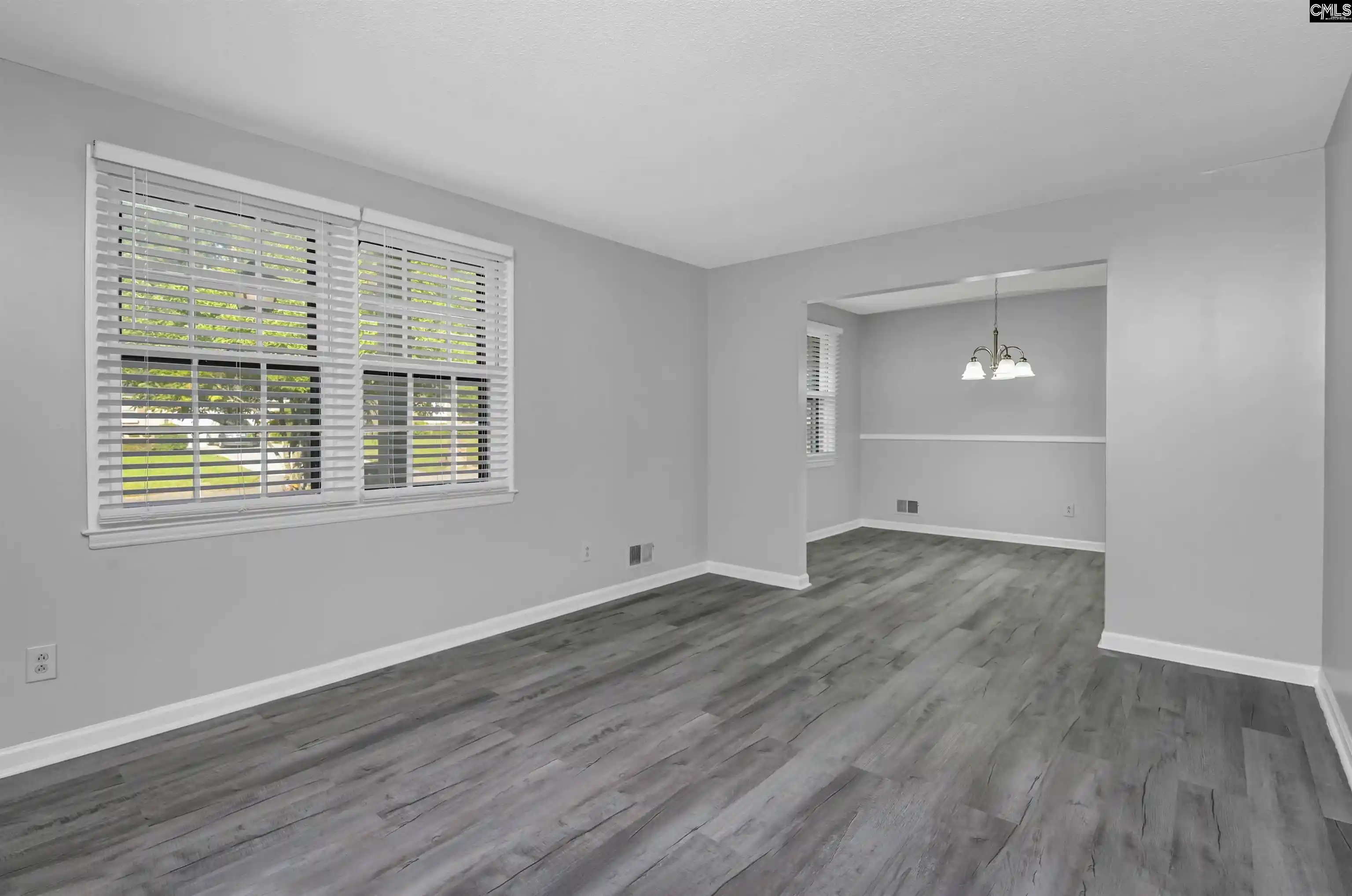 Photo 2 of Single family home for sale at 2043 Fairlawn, Cayce, SC 29033 | MLS# 642444 | Listing updated on 2026-09-04