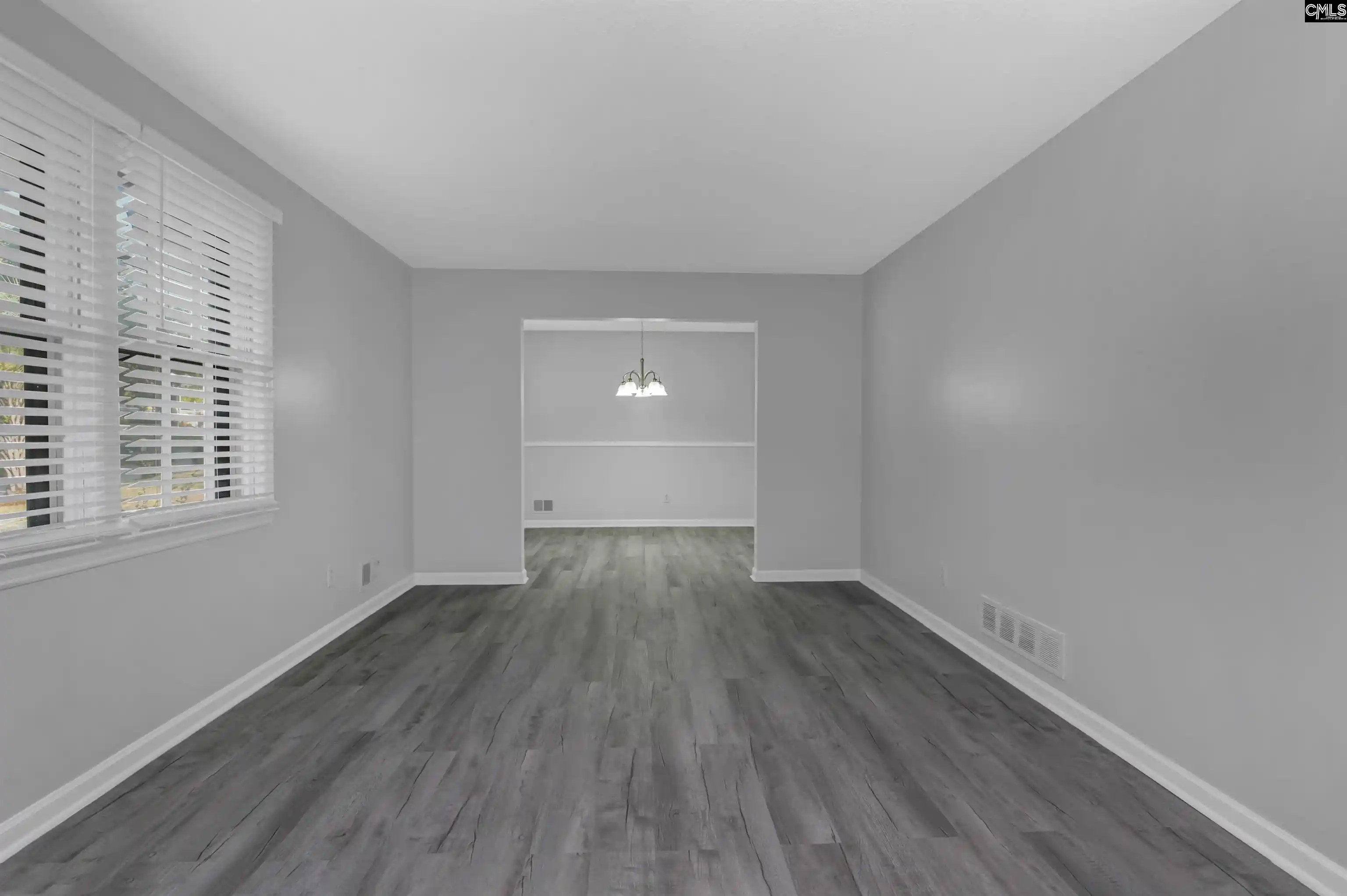 Photo 3 of Single family home for sale at 2043 Fairlawn, Cayce, SC 29033 | MLS# 642444 | Listing updated on 2026-09-04