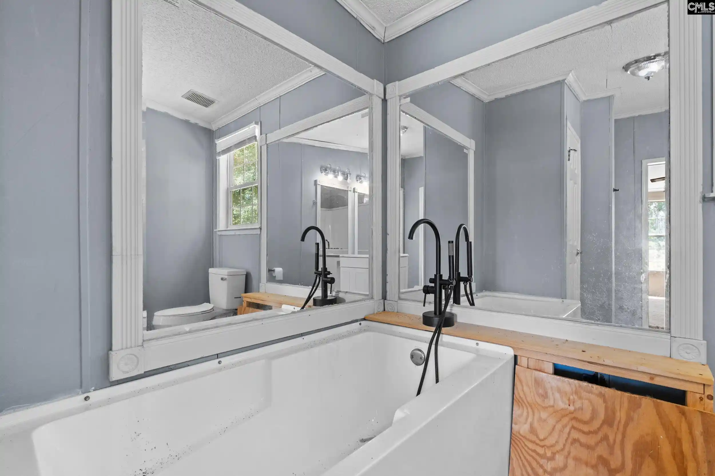 Photo 4 of Manufactured home for sale at 1834 Horrell Hl, Hopkins, SC 29061 | MLS# 642448 | Listing updated on 2026-09-04