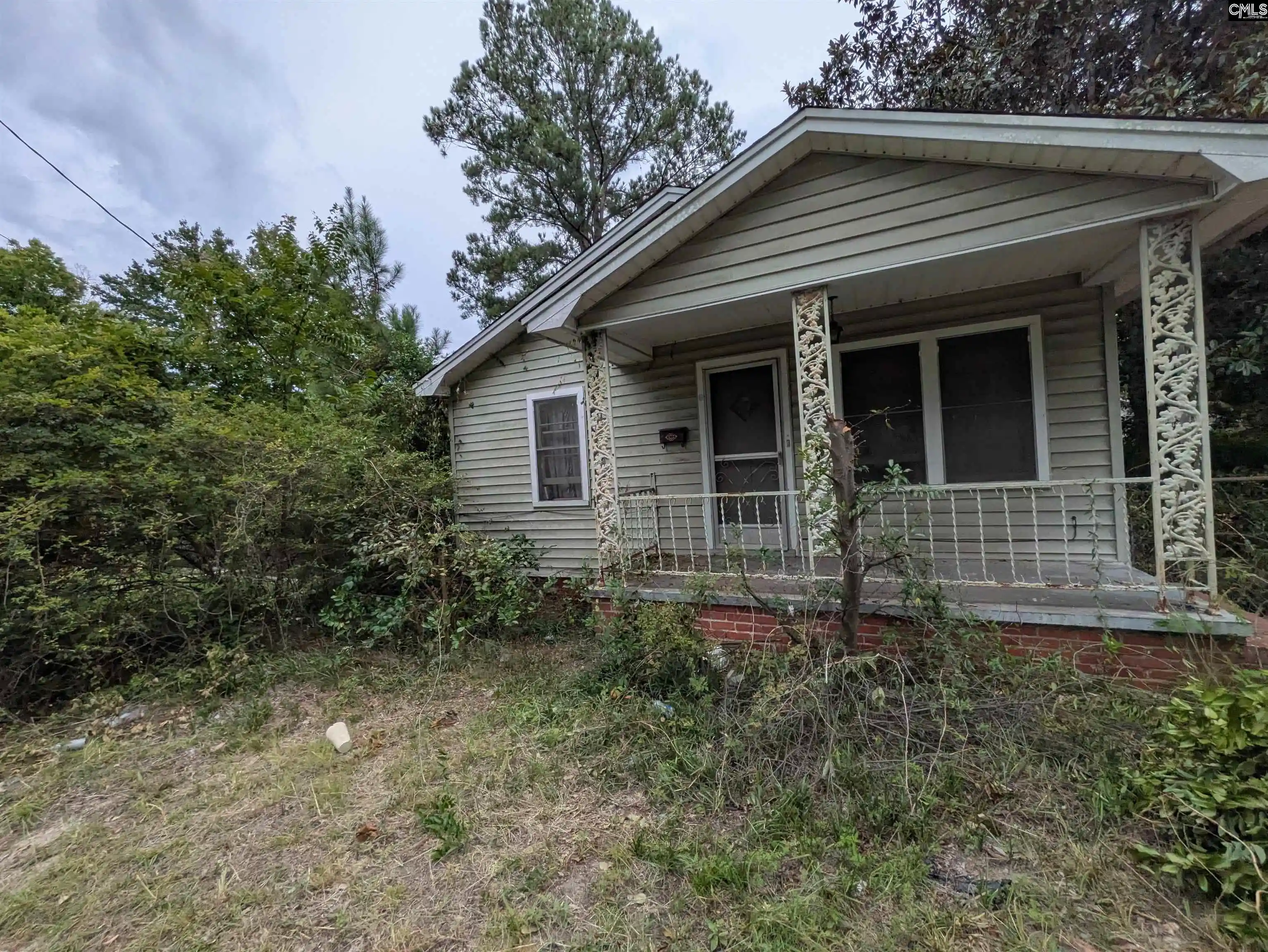 Photo 1 of Single family home for sale at 9 Middle, Sumter, SC 29150 | MLS# 642451 | Listing updated on 2026-09-04