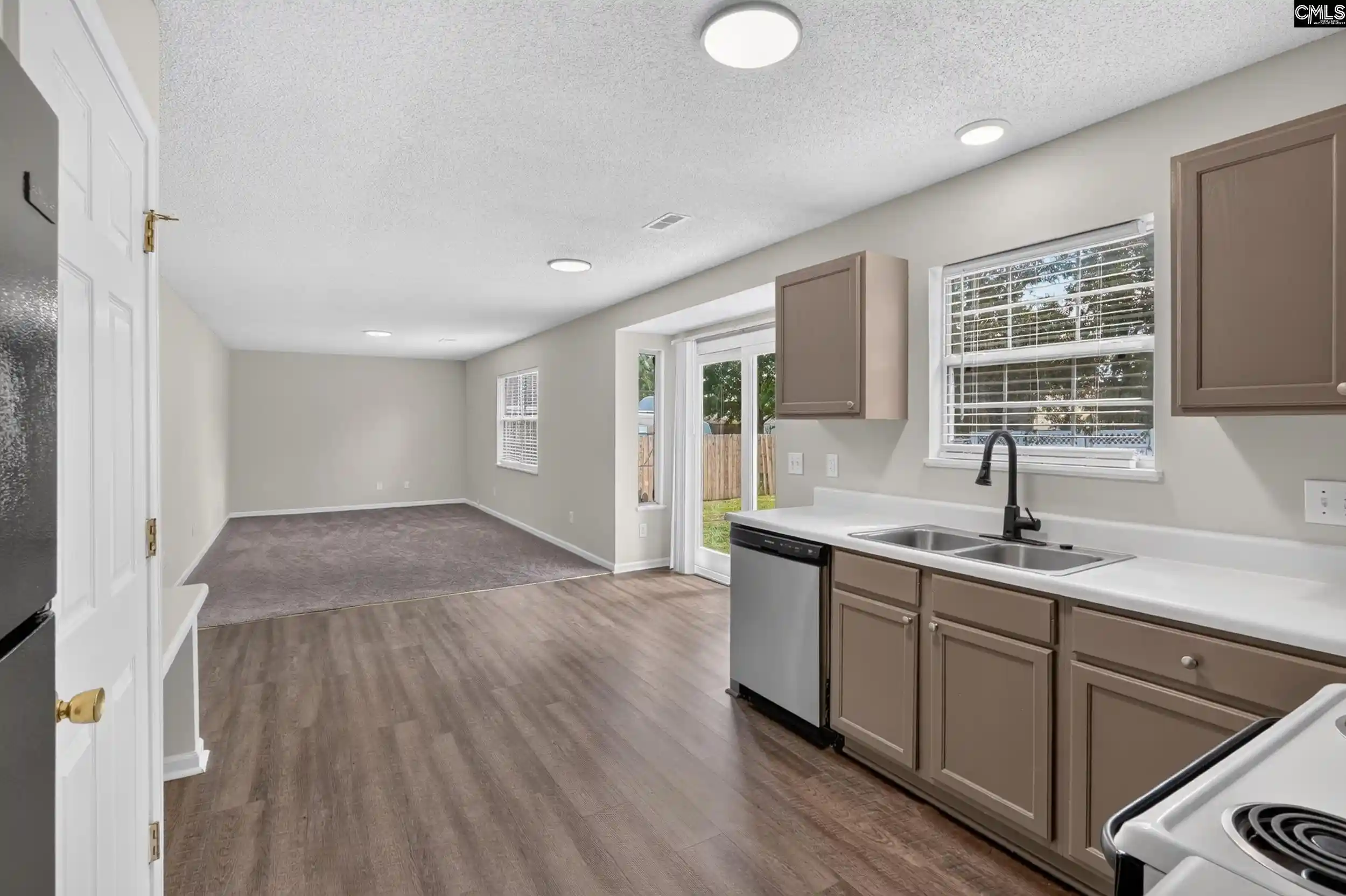 Photo 3 of Sale Pending at 349 Oakbrook Village, Columbia, SC 29223 | MLS# 642481 | Listing updated on 2026-09-16