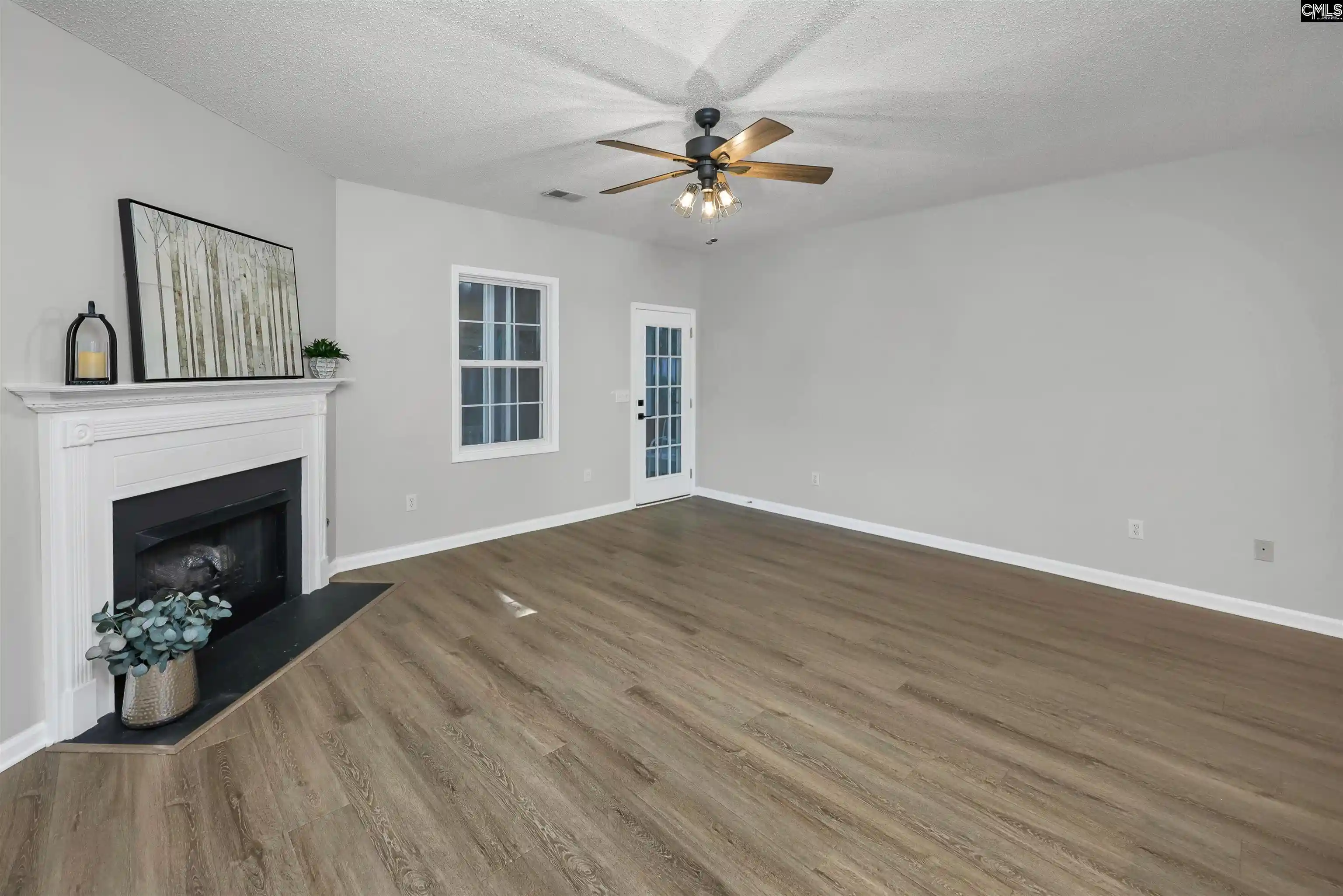 Photo 3 of Sale Pending at 14 Paddock Chase, Irmo, SC 29063 | MLS# 642490 | Listing updated on 2026-09-23