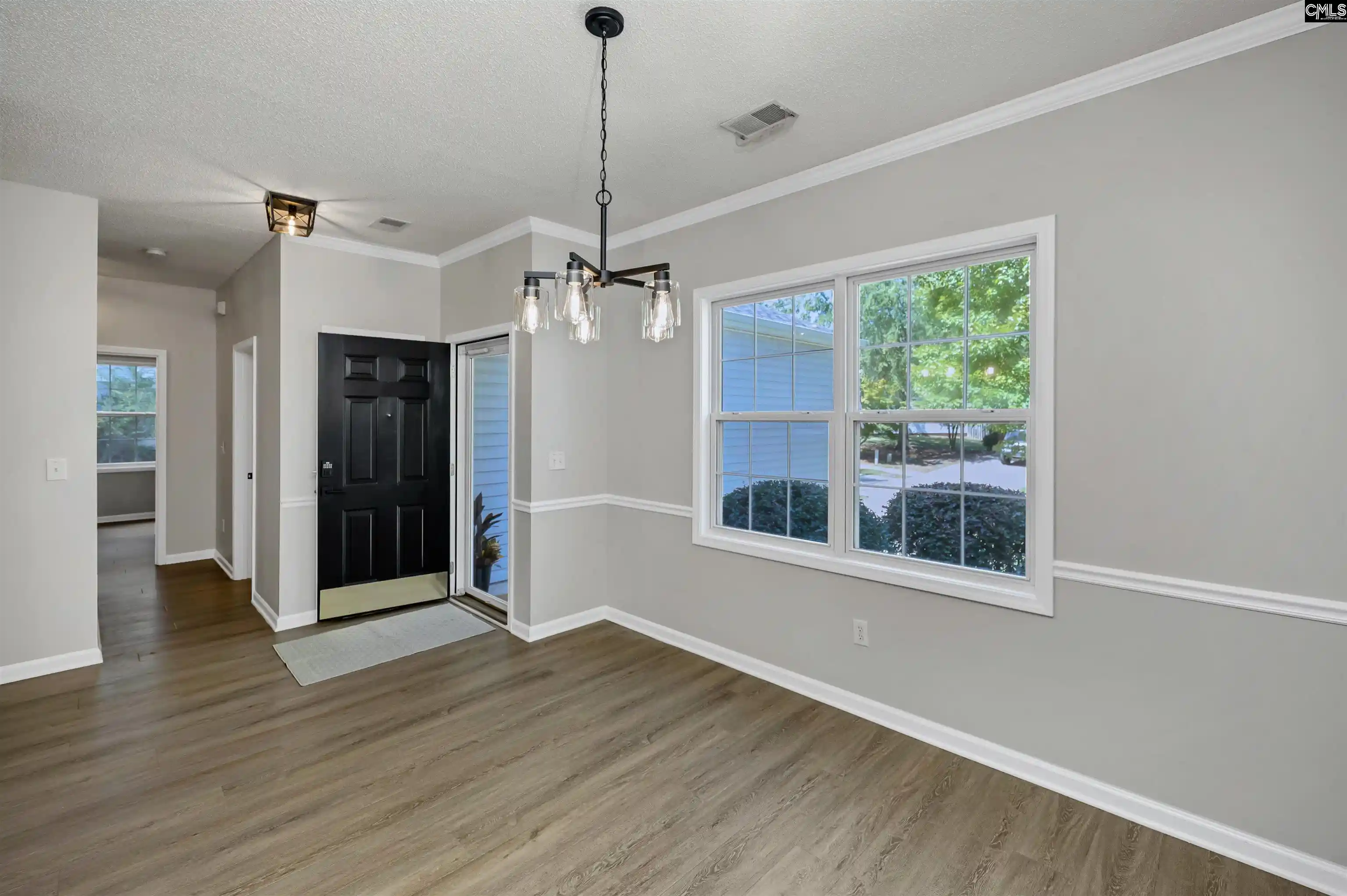 Photo 4 of Sale Pending at 14 Paddock Chase, Irmo, SC 29063 | MLS# 642490 | Listing updated on 2026-09-23