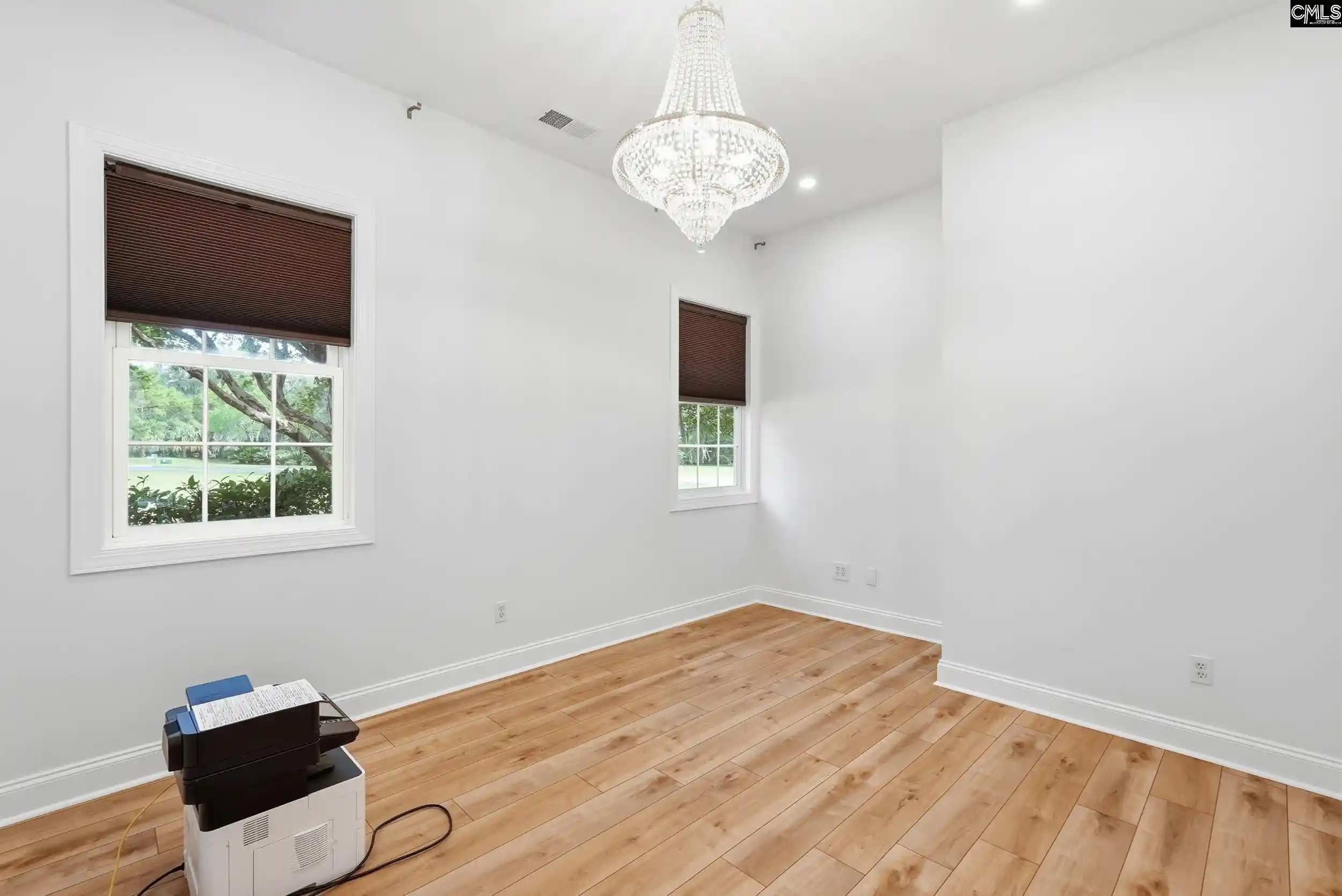 Photo 3 of Single family home for sale at 8 Cross Tide, Bluffton, SC 29910 | MLS# 642503 | Listing updated on 2026-09-06