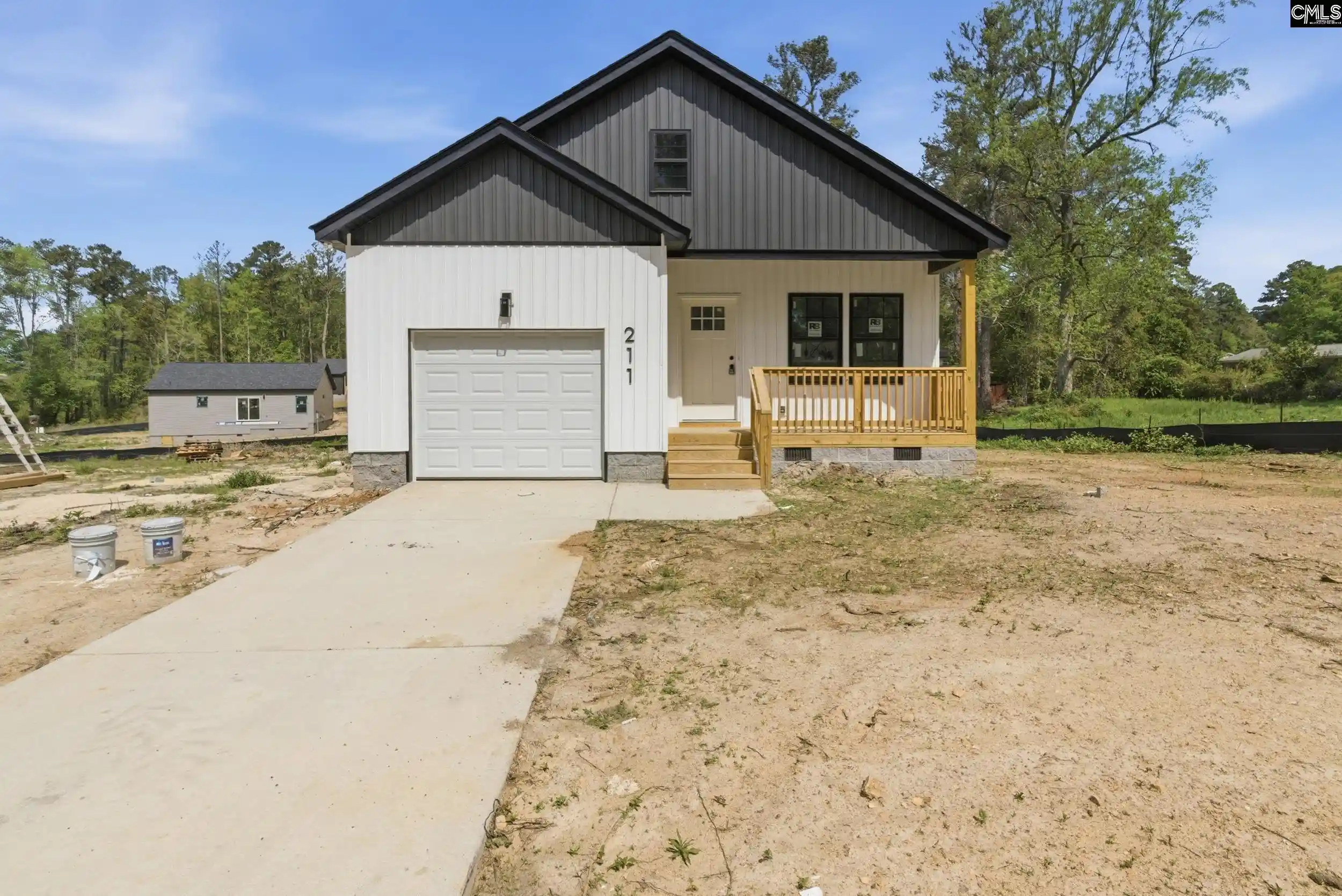 Photo 1 of Single family home for sale at 414 Lincolnshire, Columbia, SC 29203 | MLS# 642534 | Listing updated on 2026-09-16