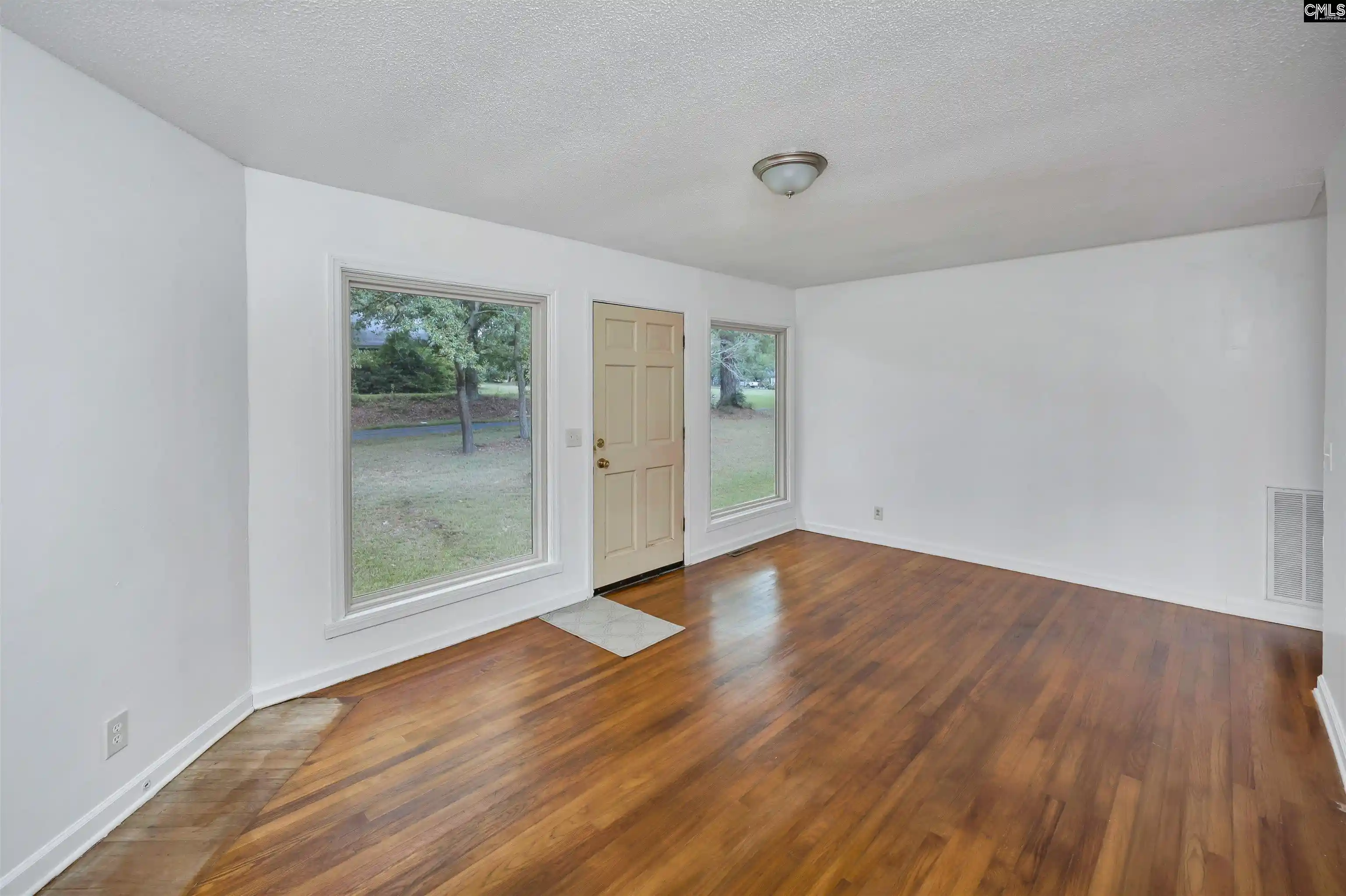 Photo 3 of Single family home for sale at 140 Mabus, Batesburg, SC 29006 | MLS# 642546 | Listing updated on 2026-09-28