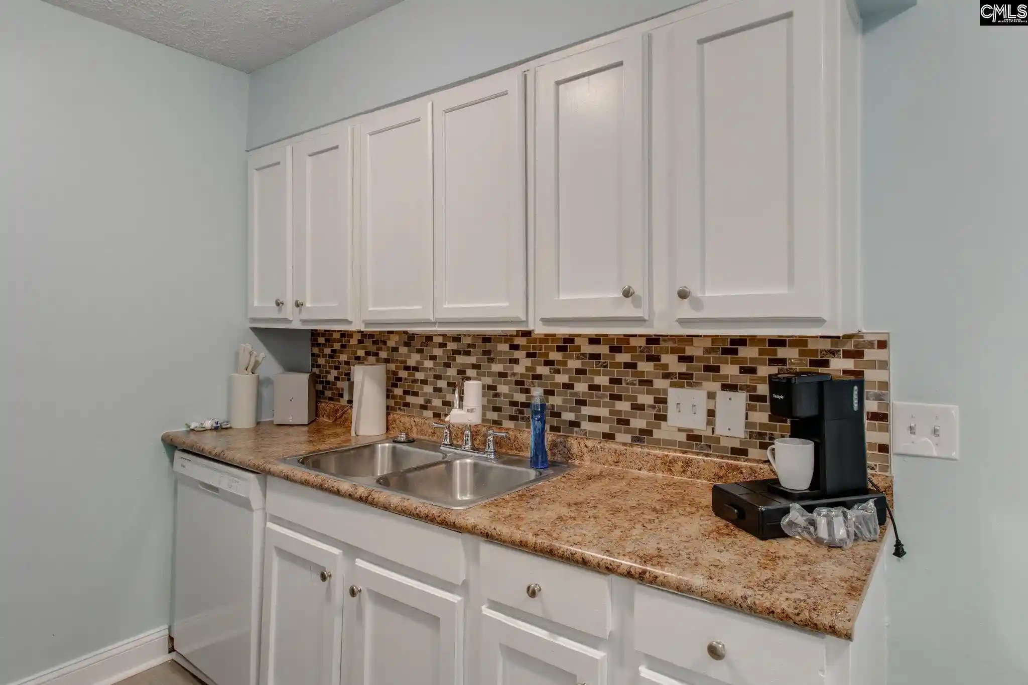 Photo 3 of Condo for sale at 1204 Old Manor, Columbia, SC 29210 | MLS# 642585 | Listing updated on 2026-09-15
