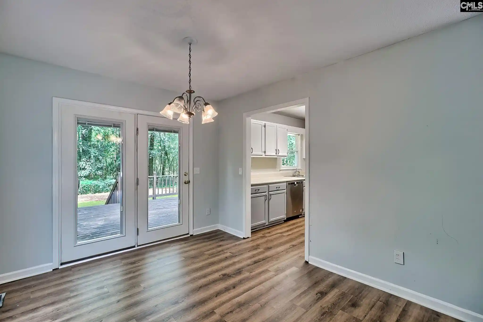 Photo 3 of Sale Pending at 1629 Forest Tr, Columbia, SC 29204 | MLS# 642619 | Listing updated on 2026-09-14