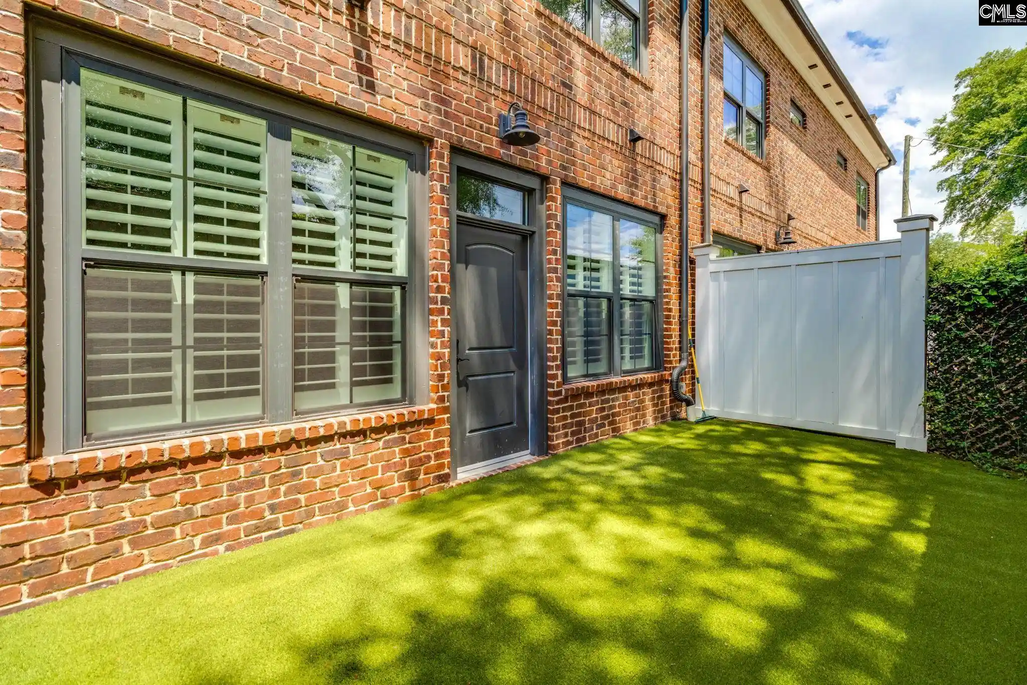 Photo 4 of Townhouse for sale at 14 Townpark, Columbia, SC 29201 | MLS# 642636 | Listing updated on 2026-09-25