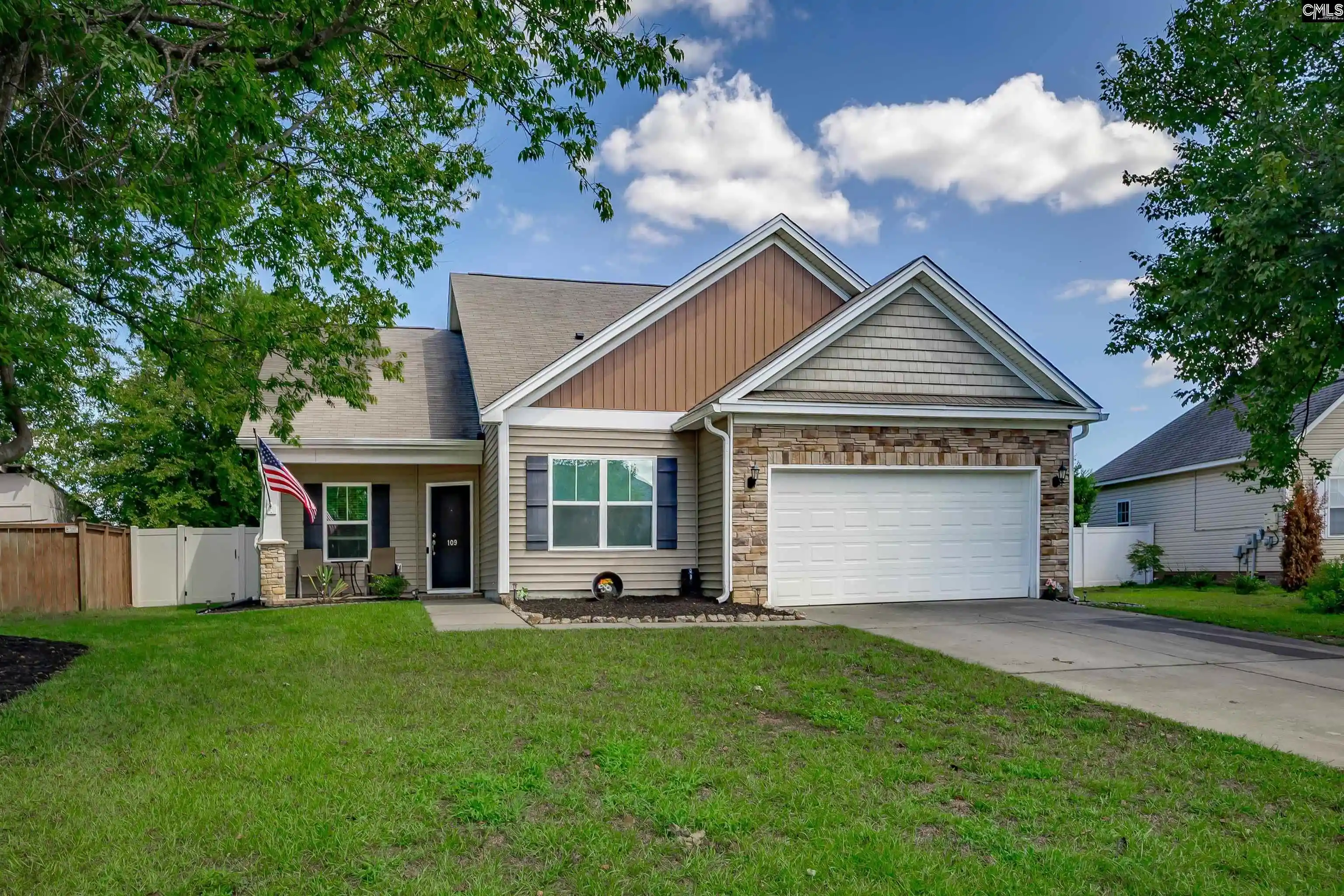 Photo 1 of Single family home for sale at 109 Spring Tyme, Lexington, SC 29073 | MLS# 642644 | Listing updated on 2026-09-17