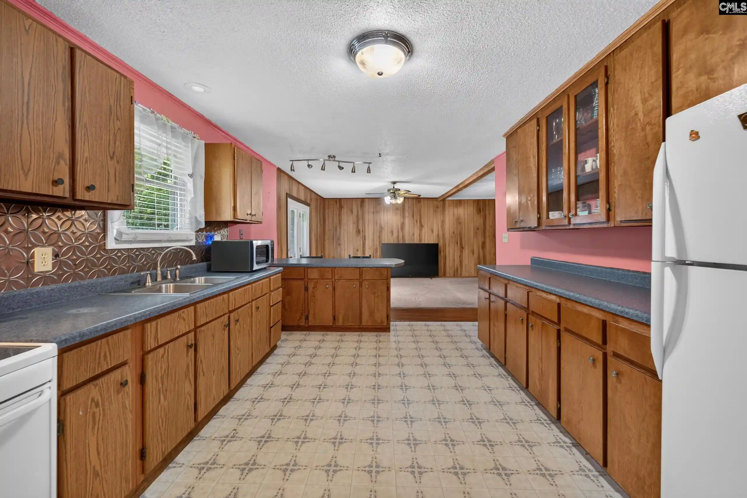 Photo 2 of Single family home for sale at 96 Old Dutch, Little Mountain, SC 29075 | MLS# 642658 | Listing updated on 2026-09-17