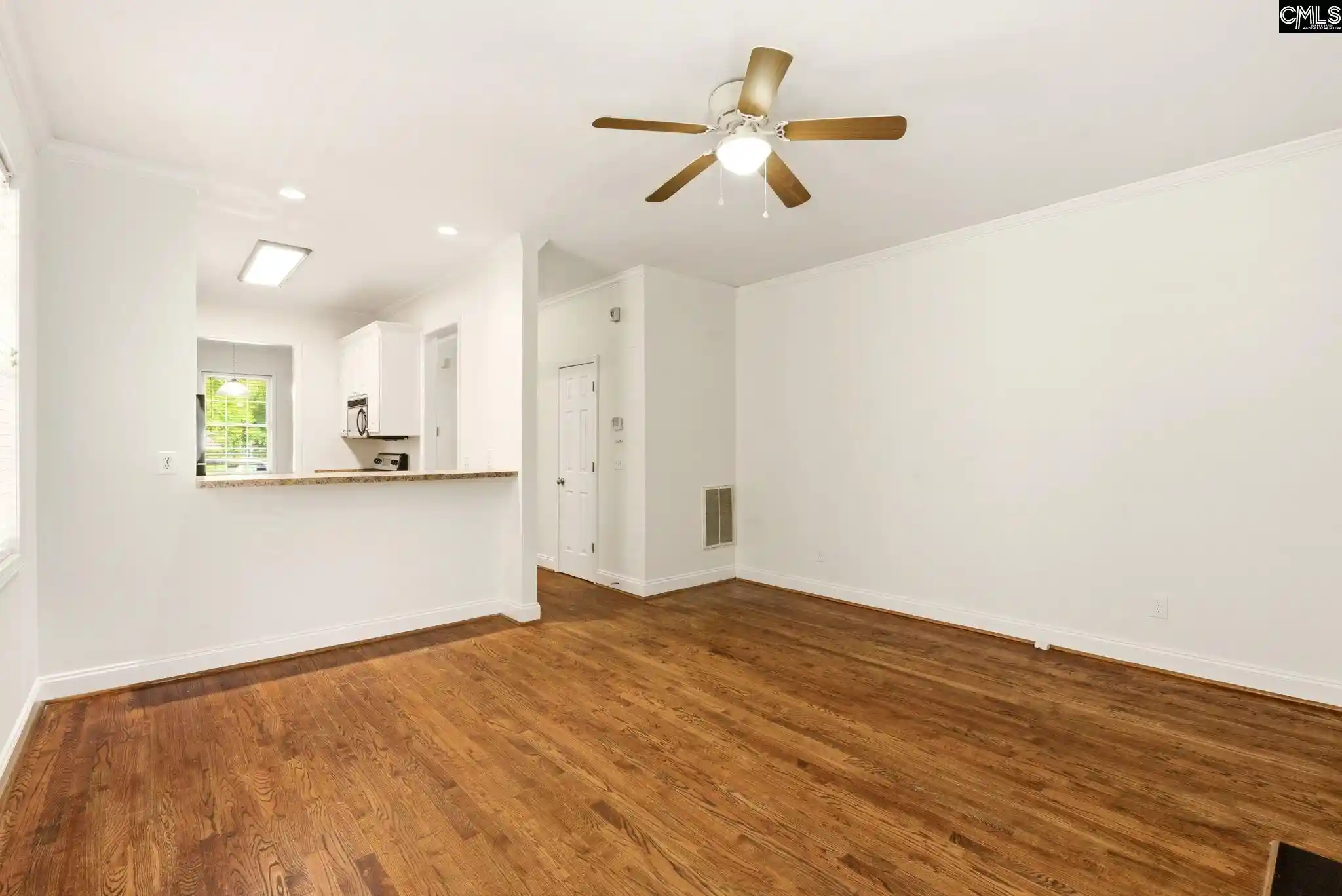 Photo 3 of Townhouse for sale at 336 Byron, Columbia, SC 29209 | MLS# 642676 | Listing updated on 2026-09-09
