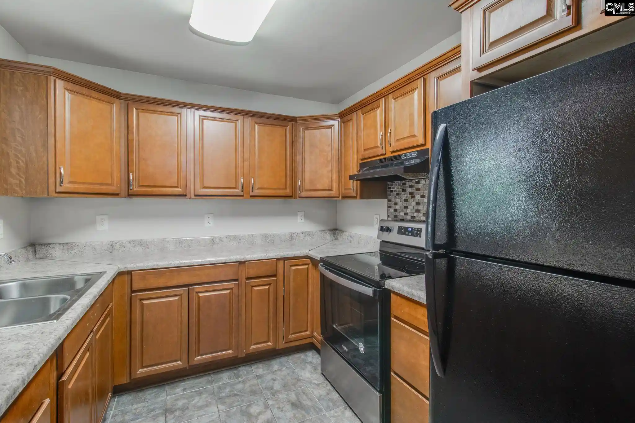 Photo 2 of Single family home for sale at 2852 Fish Hatchery, West Columbia, SC 29172 | MLS# 642711 | Listing updated on 2026-09-19