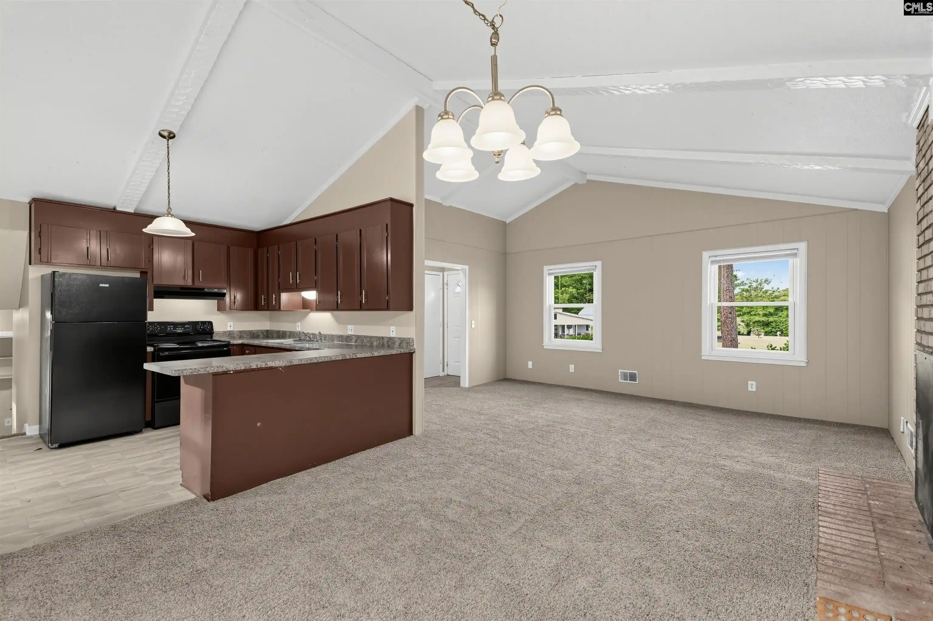 Photo 2 of Single family home for sale at 525 Friarsgate, Irmo, SC 29063 | MLS# 642713 | Listing updated on 2026-10-09
