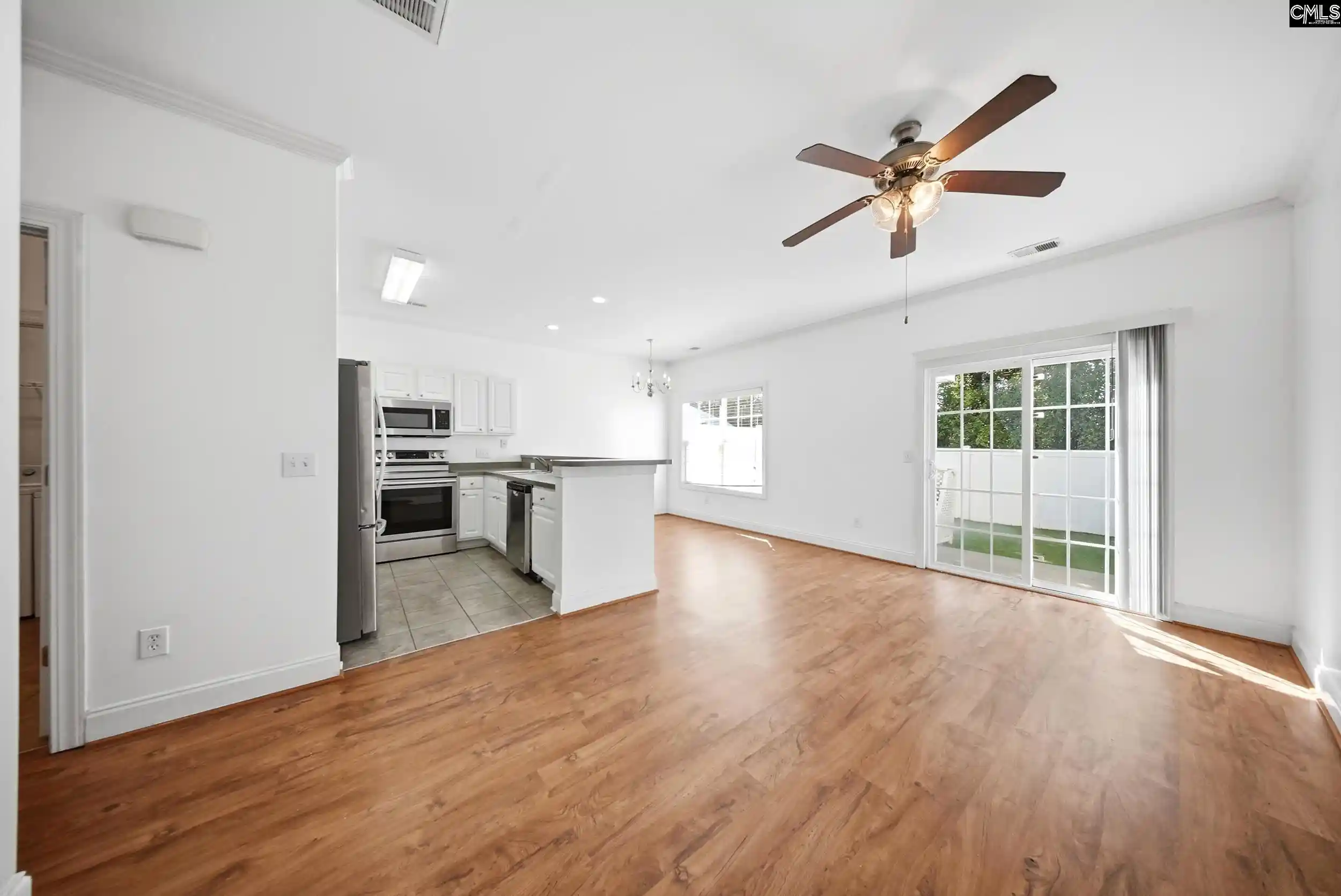 Photo 2 of Townhouse for sale at 61 Braiden Manor, Columbia, SC 29209 | MLS# 642718 | Listing updated on 2026-09-10