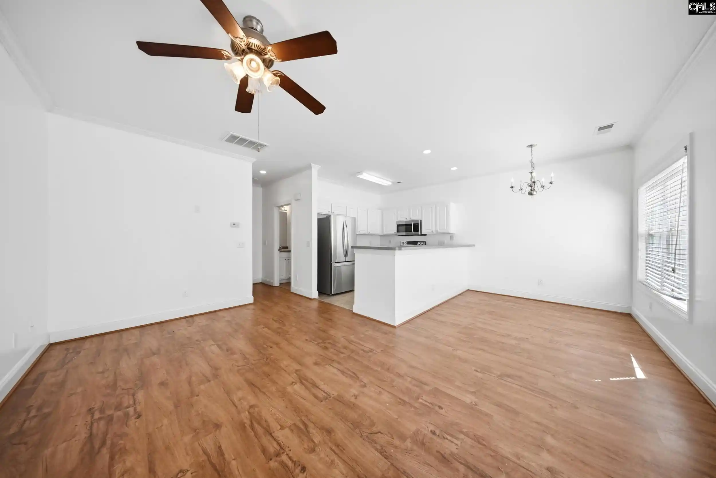 Photo 3 of Townhouse for sale at 61 Braiden Manor, Columbia, SC 29209 | MLS# 642718 | Listing updated on 2026-09-10