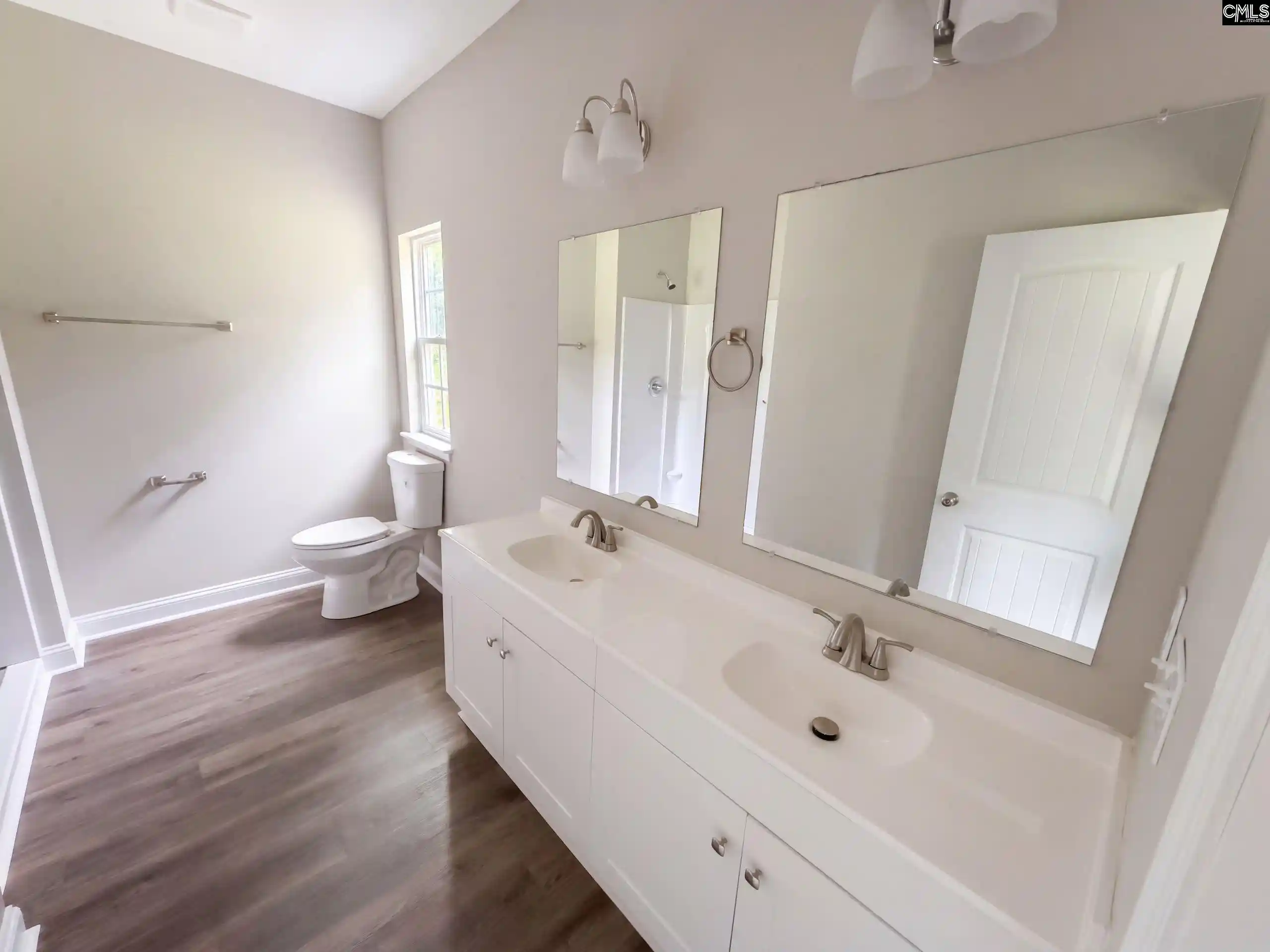 Photo 3 of Single family home for sale at 1120 Newnham, Columbia, SC 29210 | MLS# 642754 | Listing updated on 2026-10-08