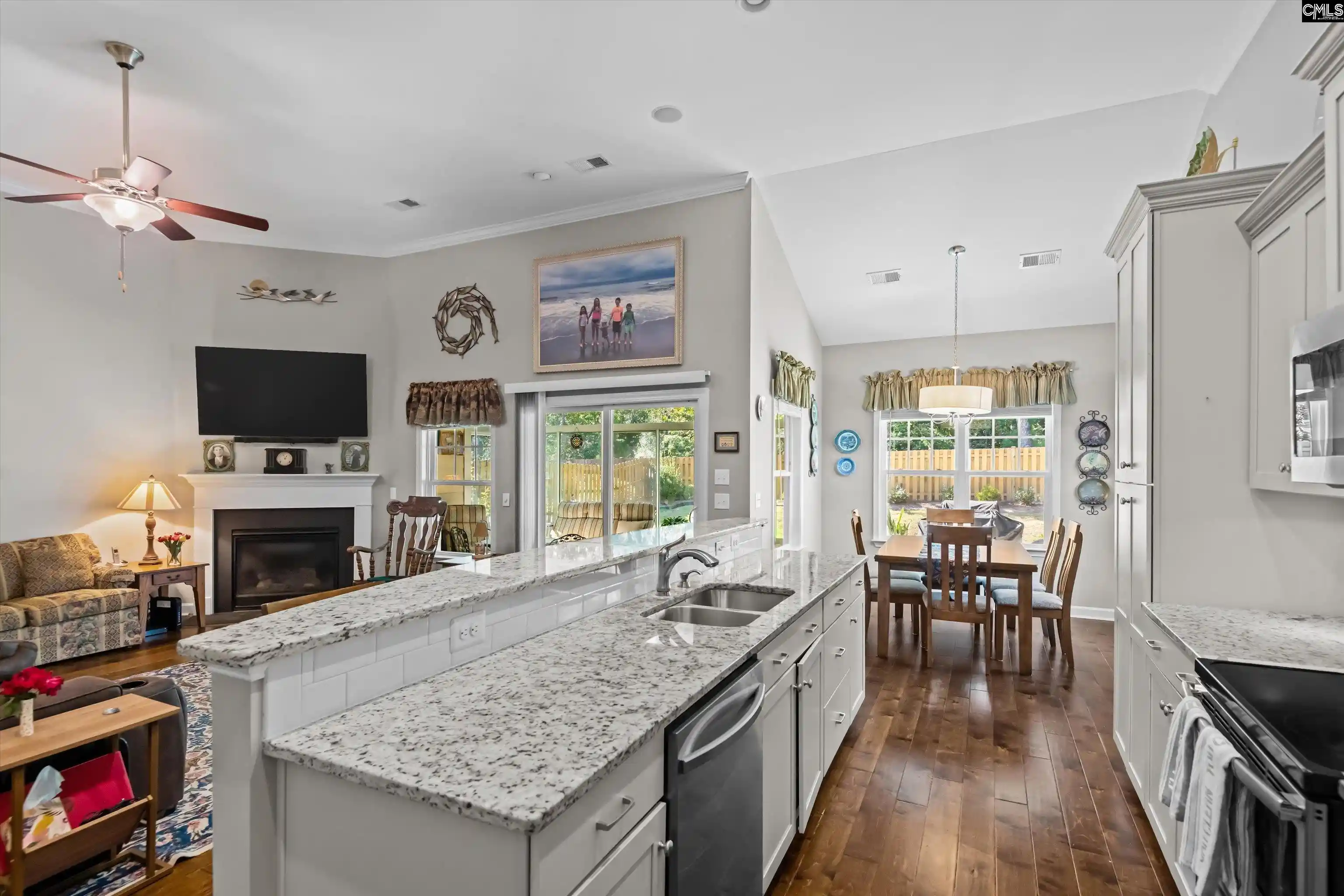 Photo 3 of Sale Pending at 140 Fitzwarin, Lexington, SC 29072 | MLS# 642758 | Listing updated on 2026-10-01