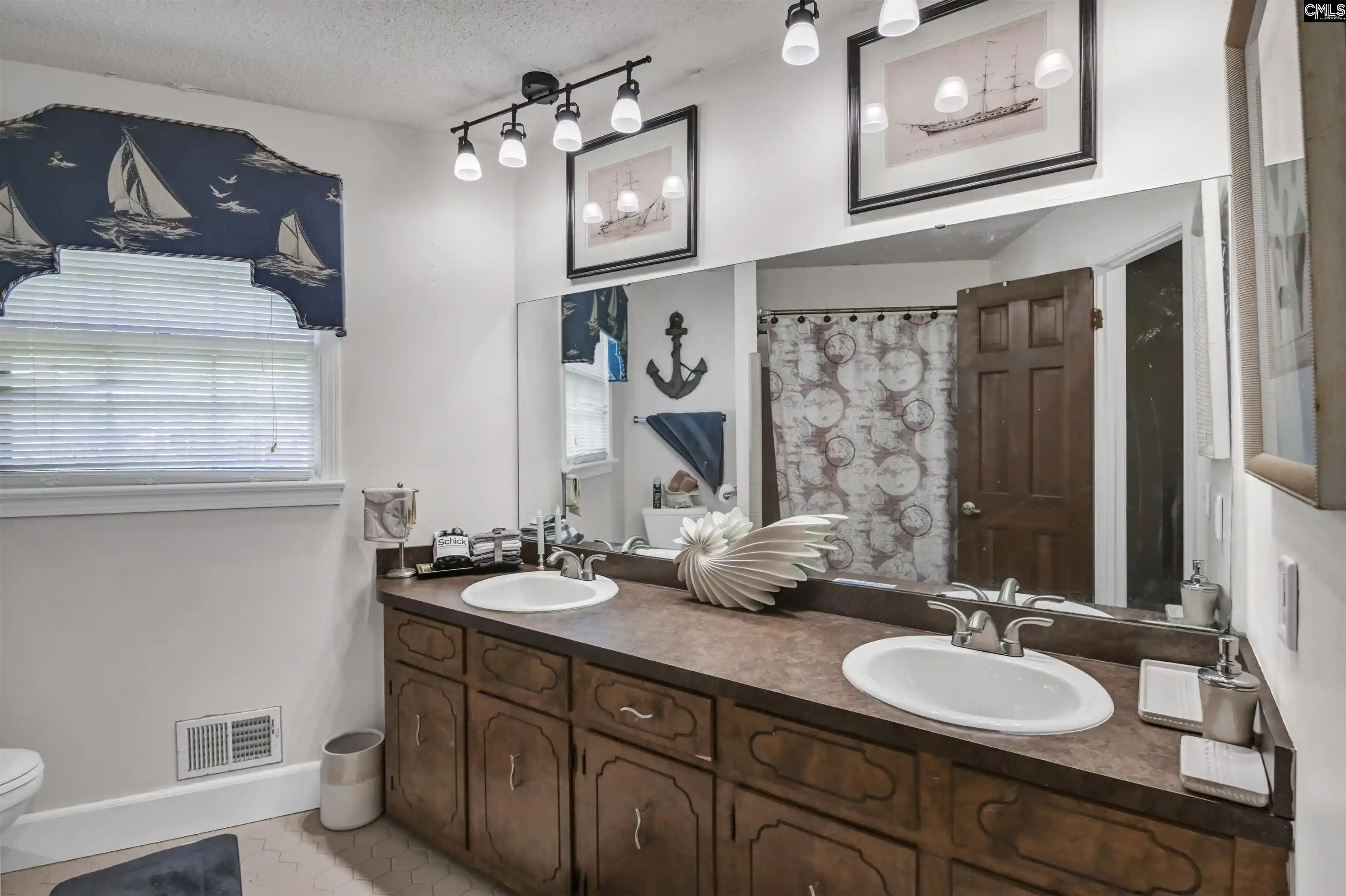 Photo 3 of Single family home for sale at 131 Wilton Hl, Columbia, SC 29212 | MLS# 642768 | Listing updated on 2026-09-11
