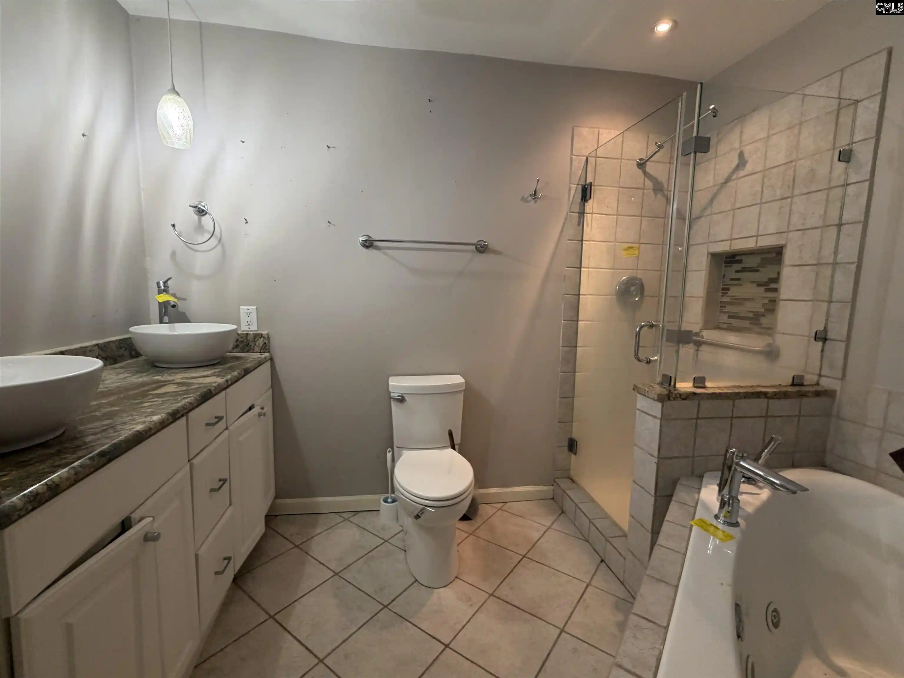 Photo 3 of Single family home for sale at 548 Westlawn, Columbia, SC 29210 | MLS# 642824 | Listing updated on 2026-09-11