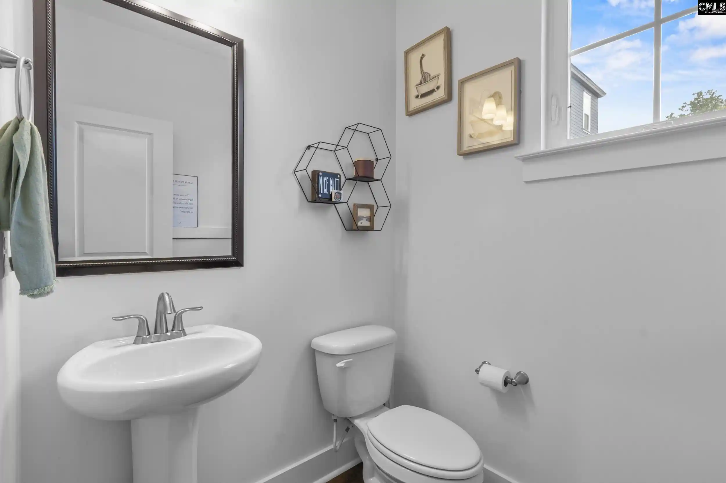 Photo 4 of Single family home for sale at 302 Saint Anns, West Columbia, SC 29169 | MLS# 642836 | Listing updated on 2026-09-16